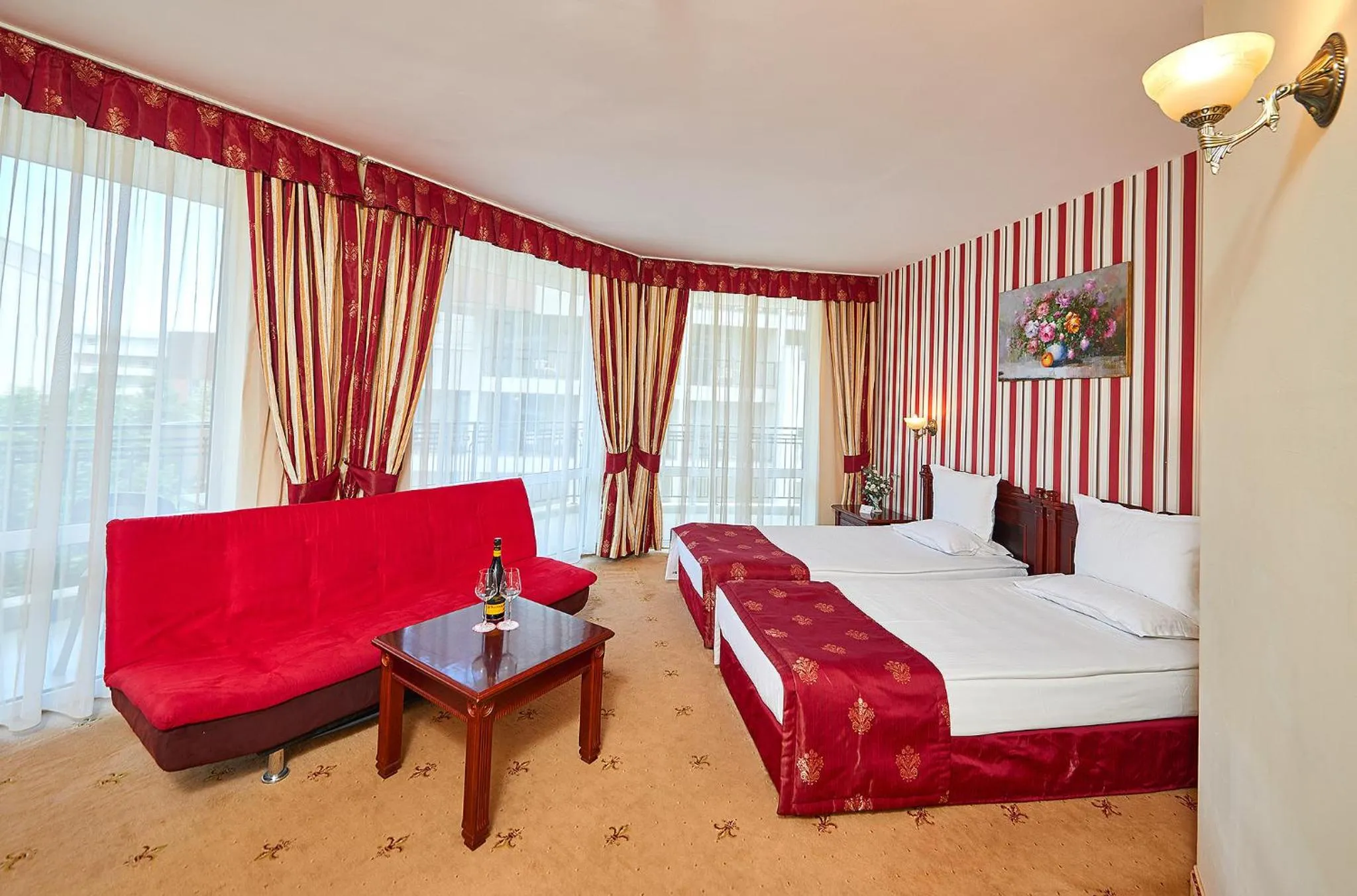 Photo of the whole room, Bed in Karolina Hotel