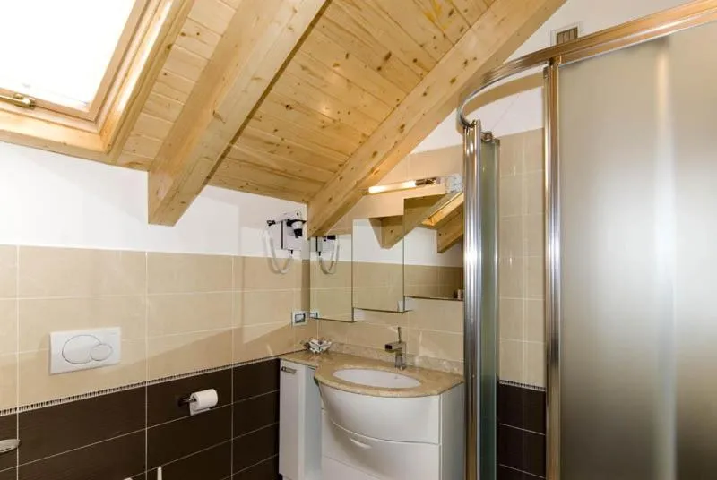 Bathroom in Hotel Lido