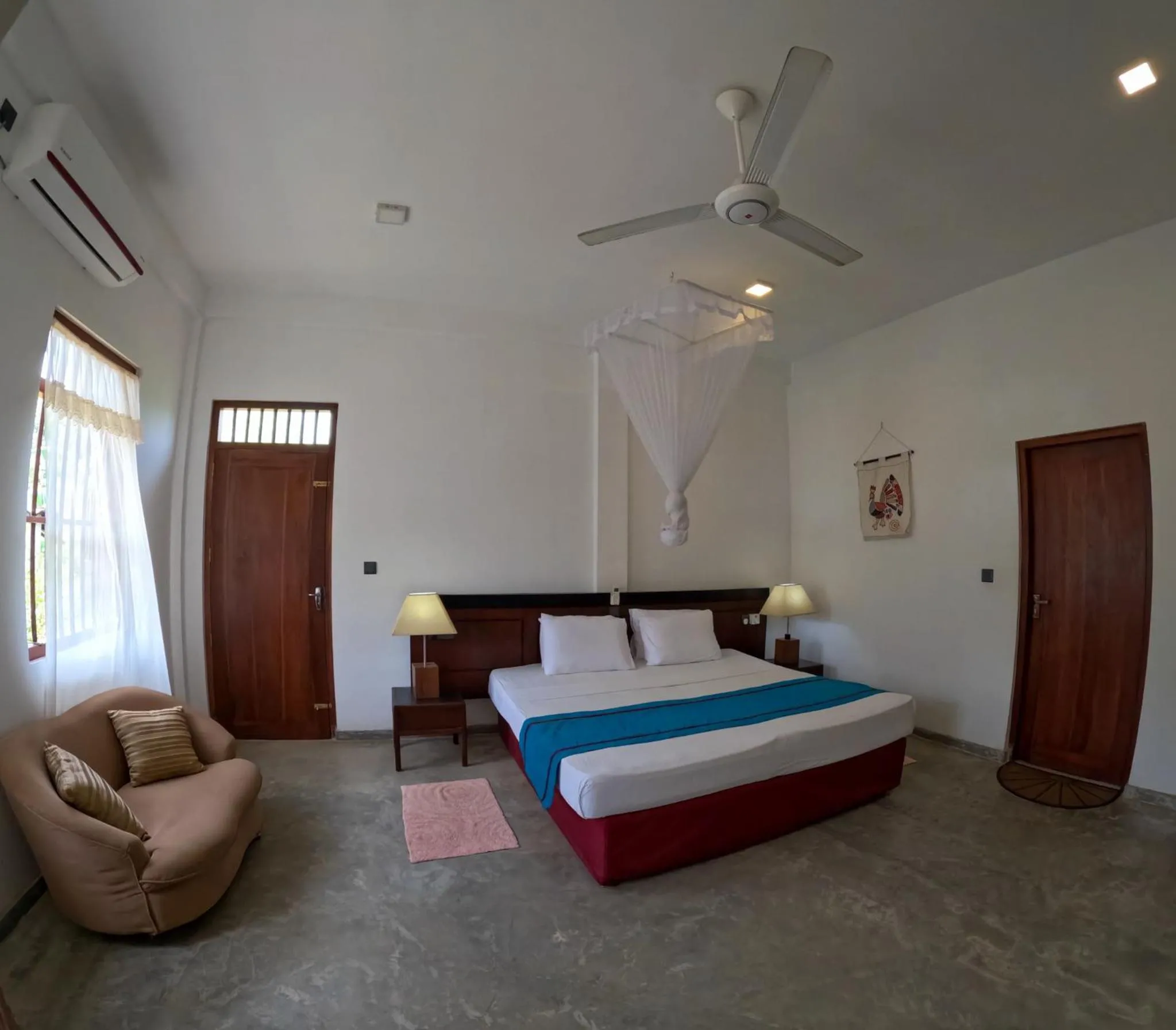 Double Room with Private Bathroom in SurfBayVilla