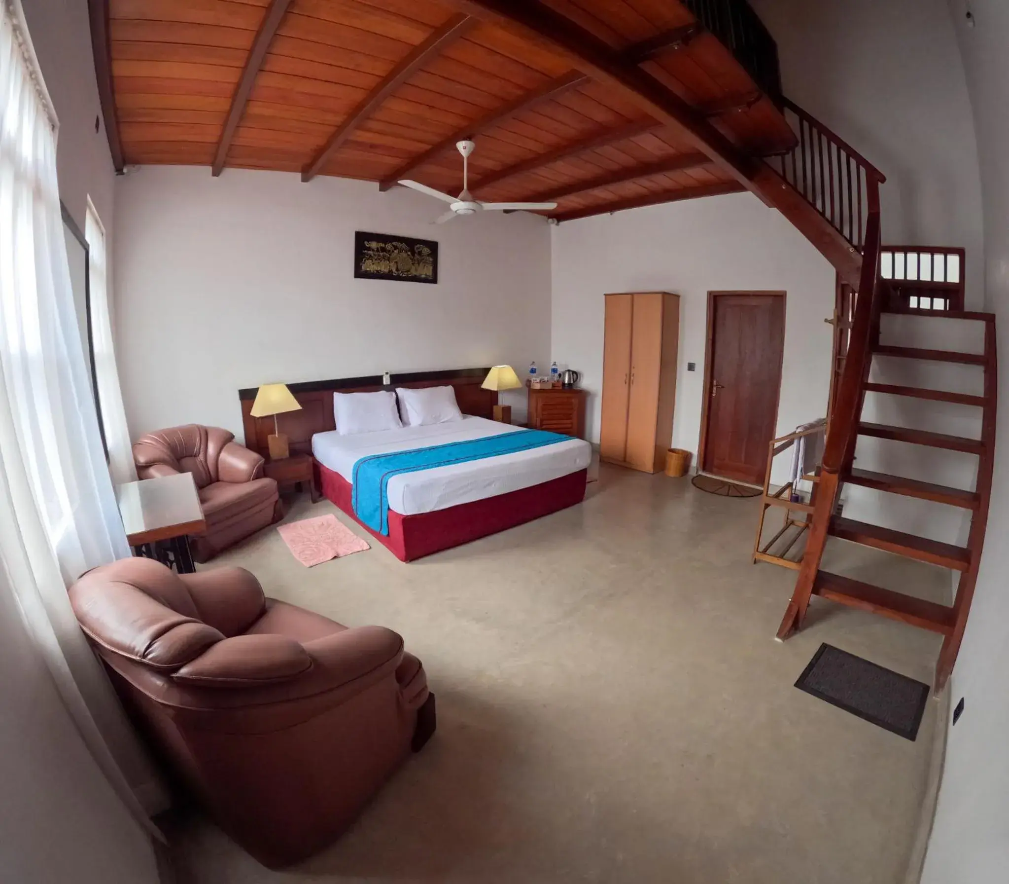 Deluxe Double Room with Extra Bed in SurfBayVilla Deluxe Double Room with Extra Bed in SurfBayVilla