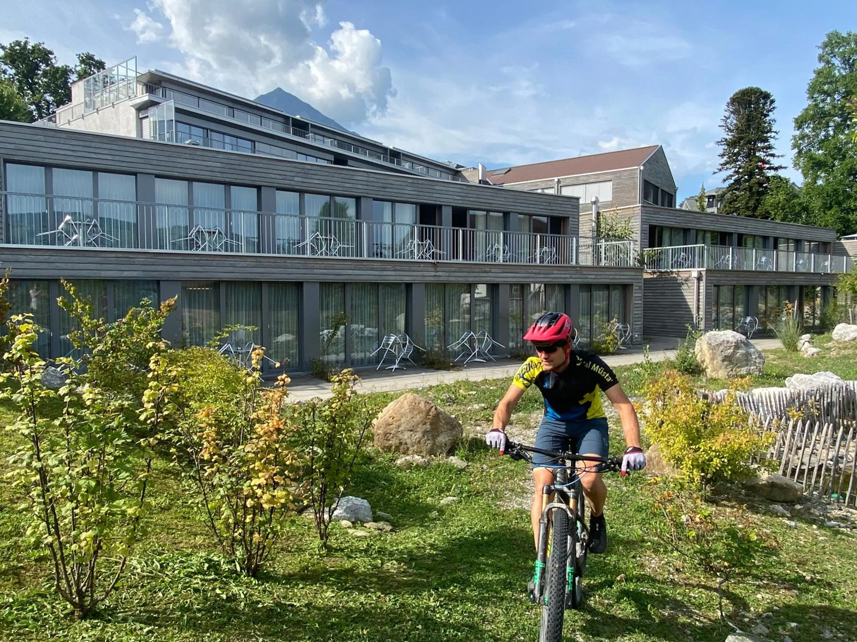 Cycling in Hotel Seaside