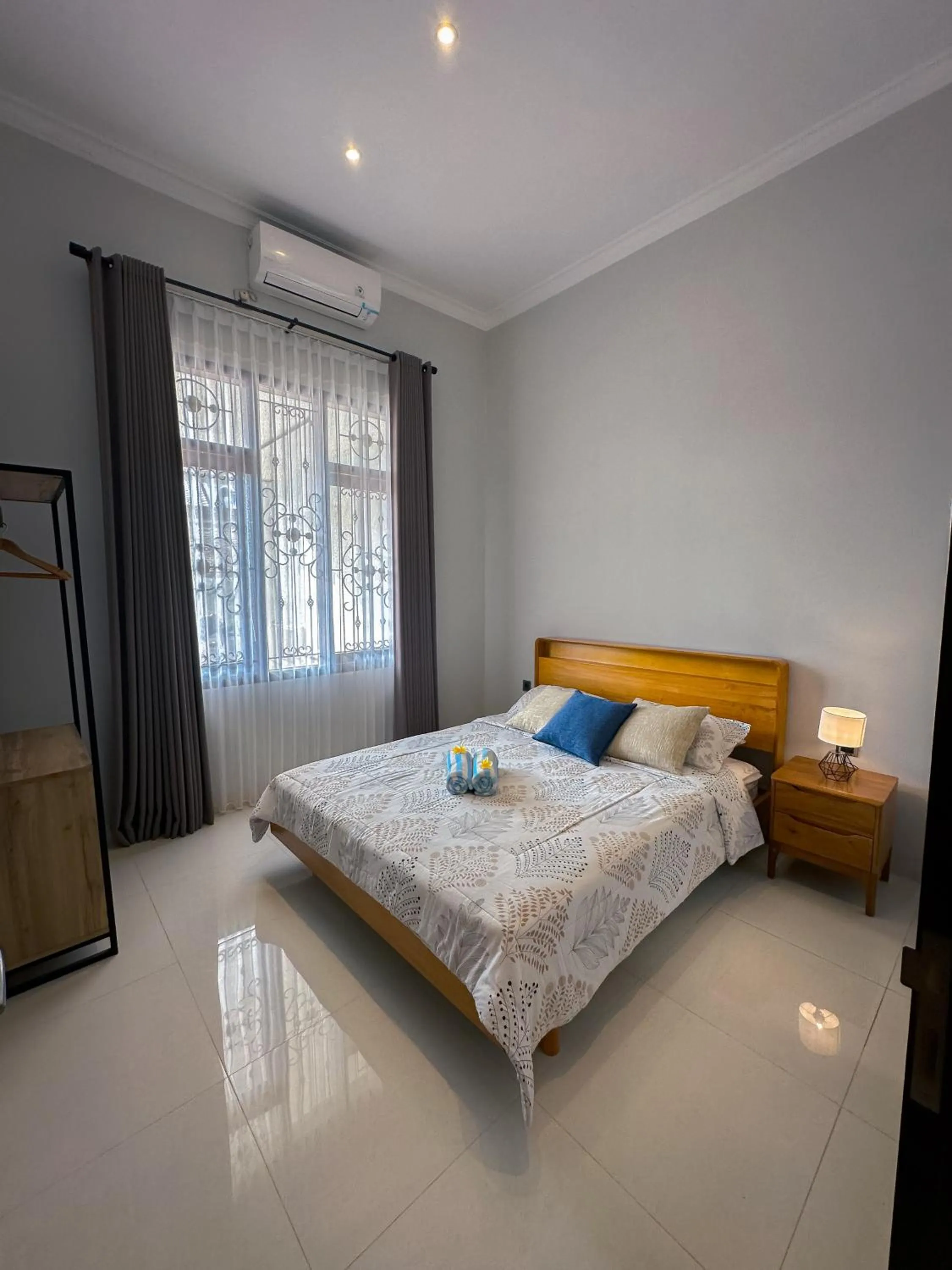 Bedroom, Bed in Hening Pool Residence