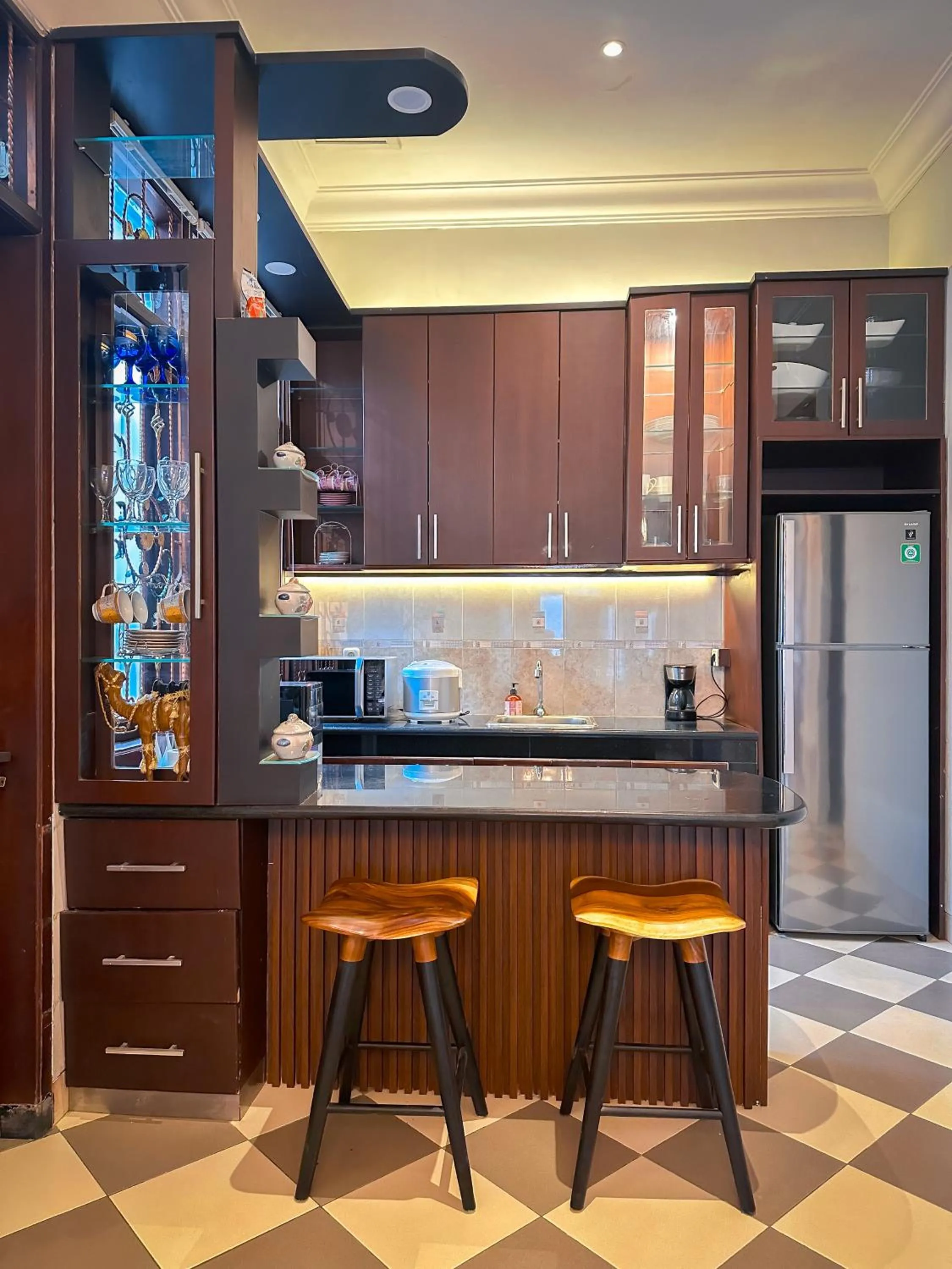 Kitchen or kitchenette in Hening Pool Residence