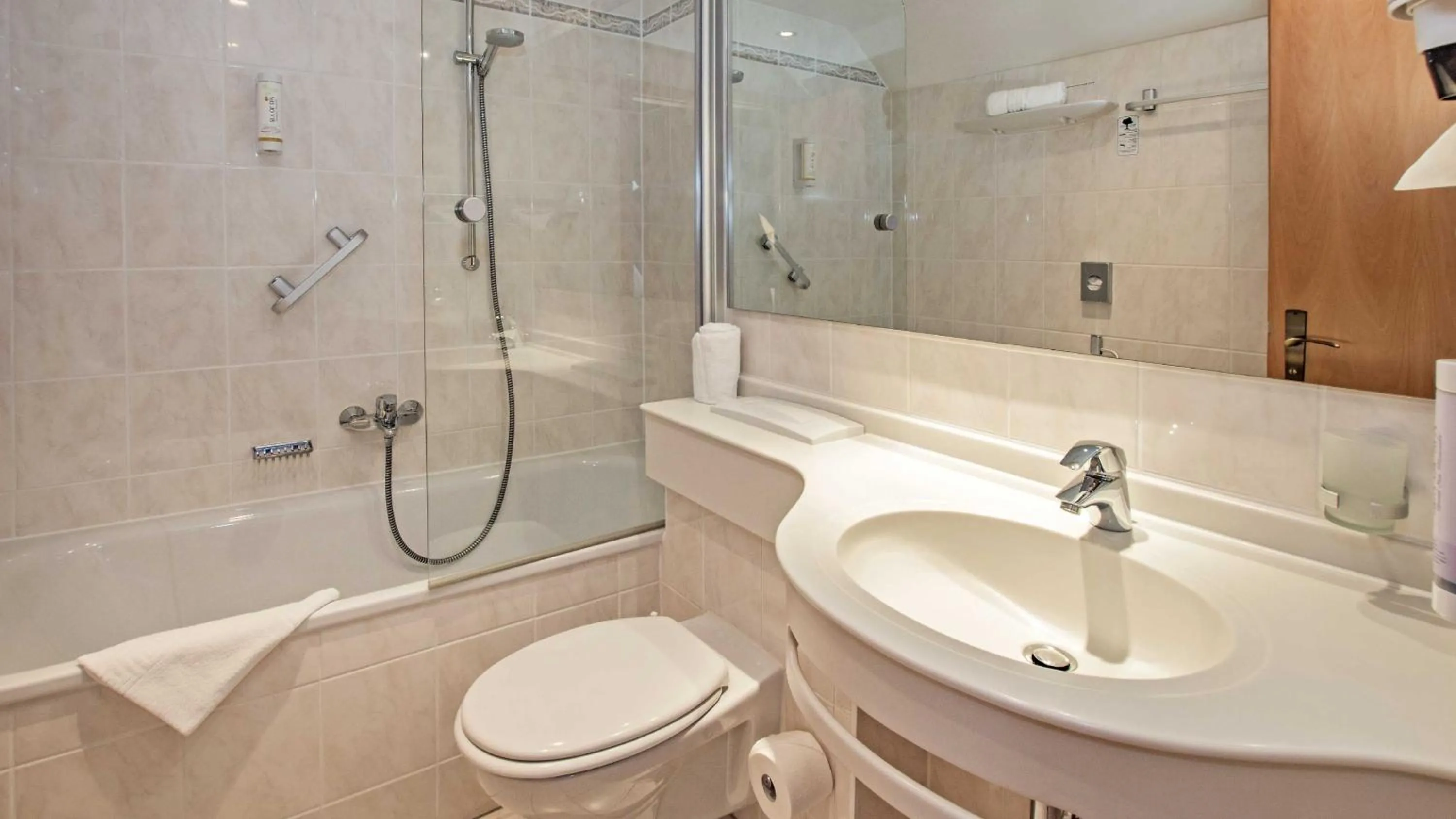 Bathroom in Hotel Garni Nussbaumhof