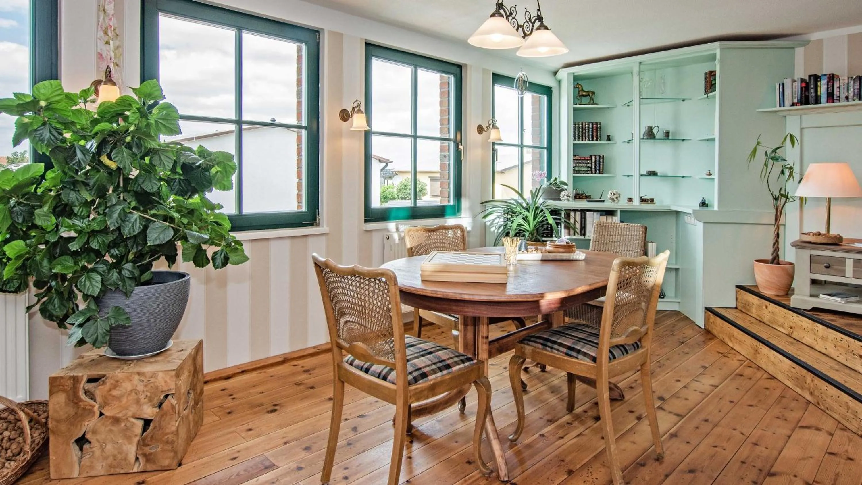 Communal lounge/ TV room in Hotel Garni Nussbaumhof