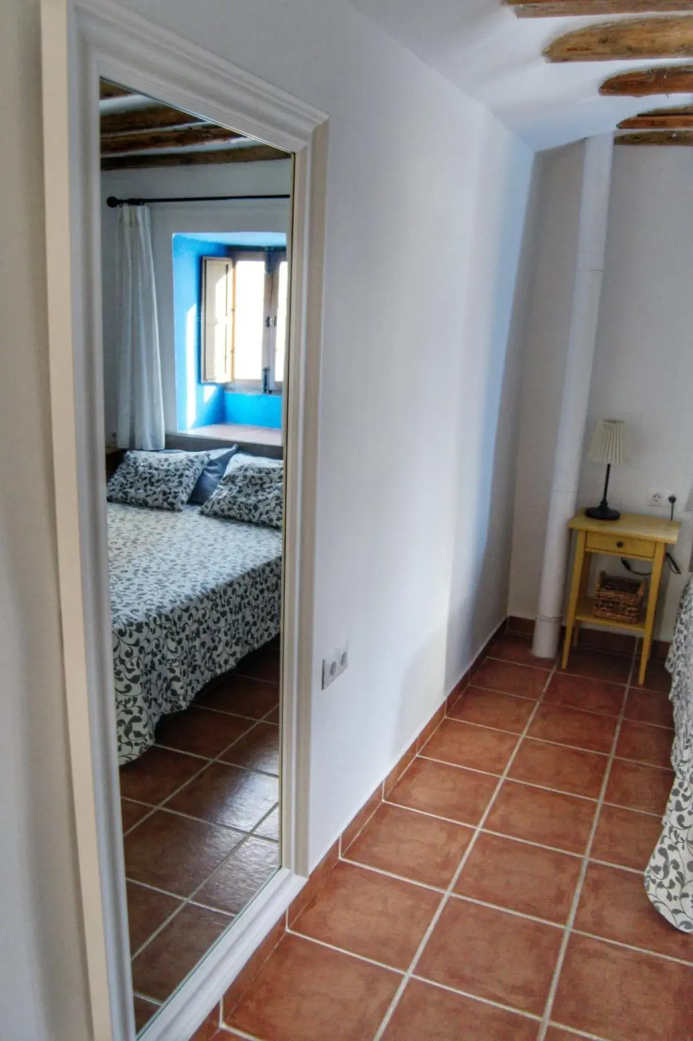Comfort Triple Room in Casa del Arrabal Comfort Triple Room in Casa del Arrabal