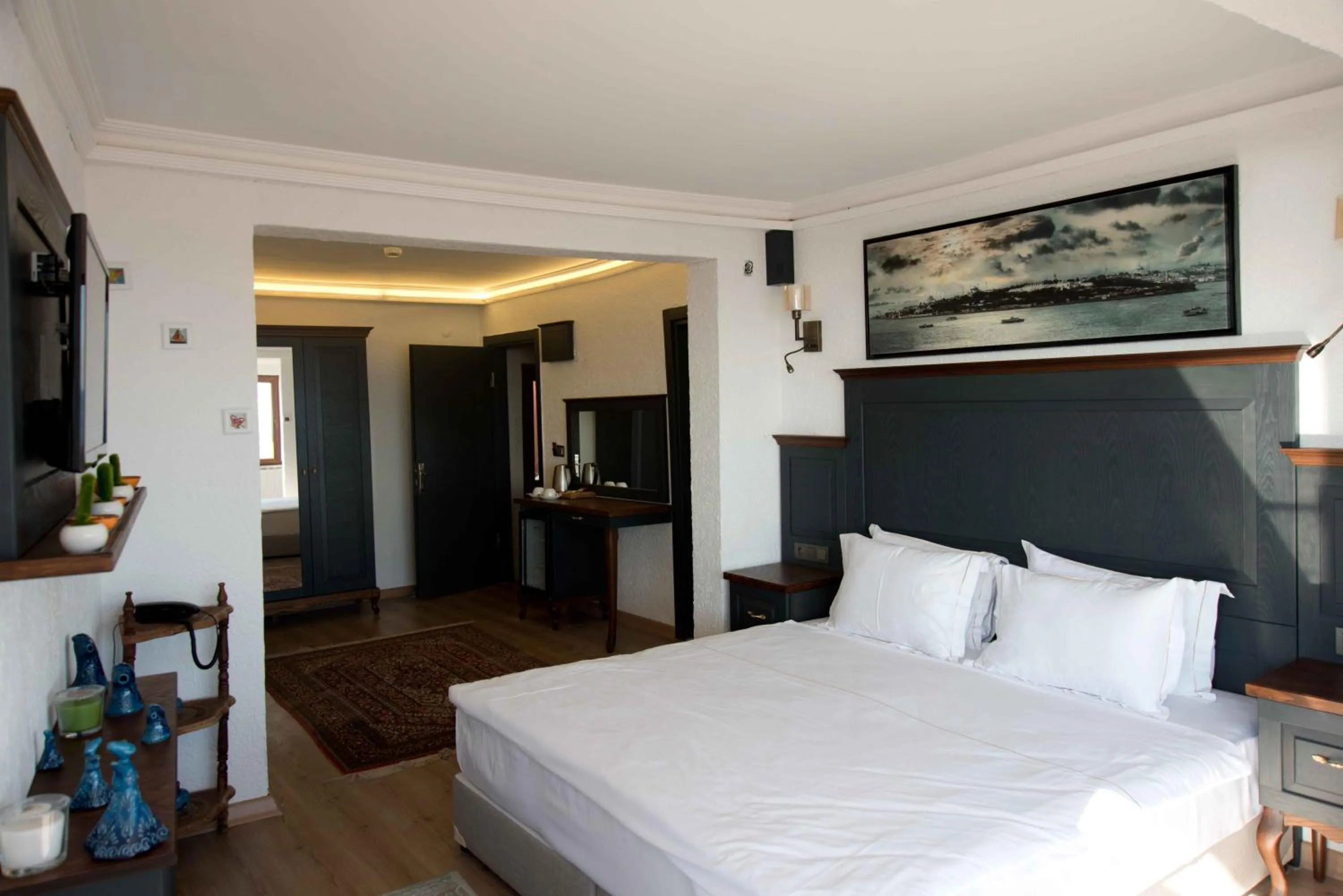 Bed in Blue Tuana Hotel Old City