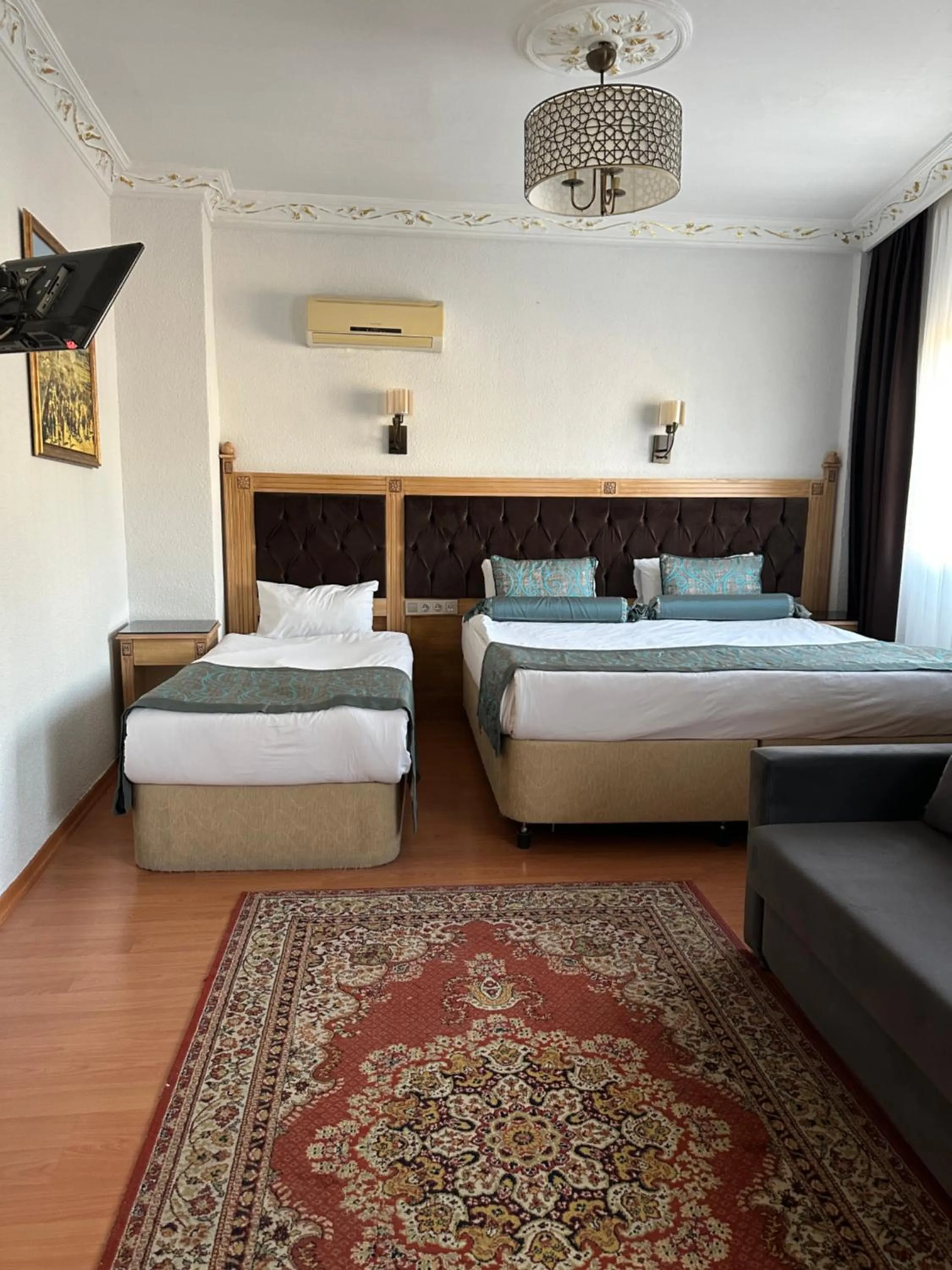 Bed in Blue Tuana Hotel Old City