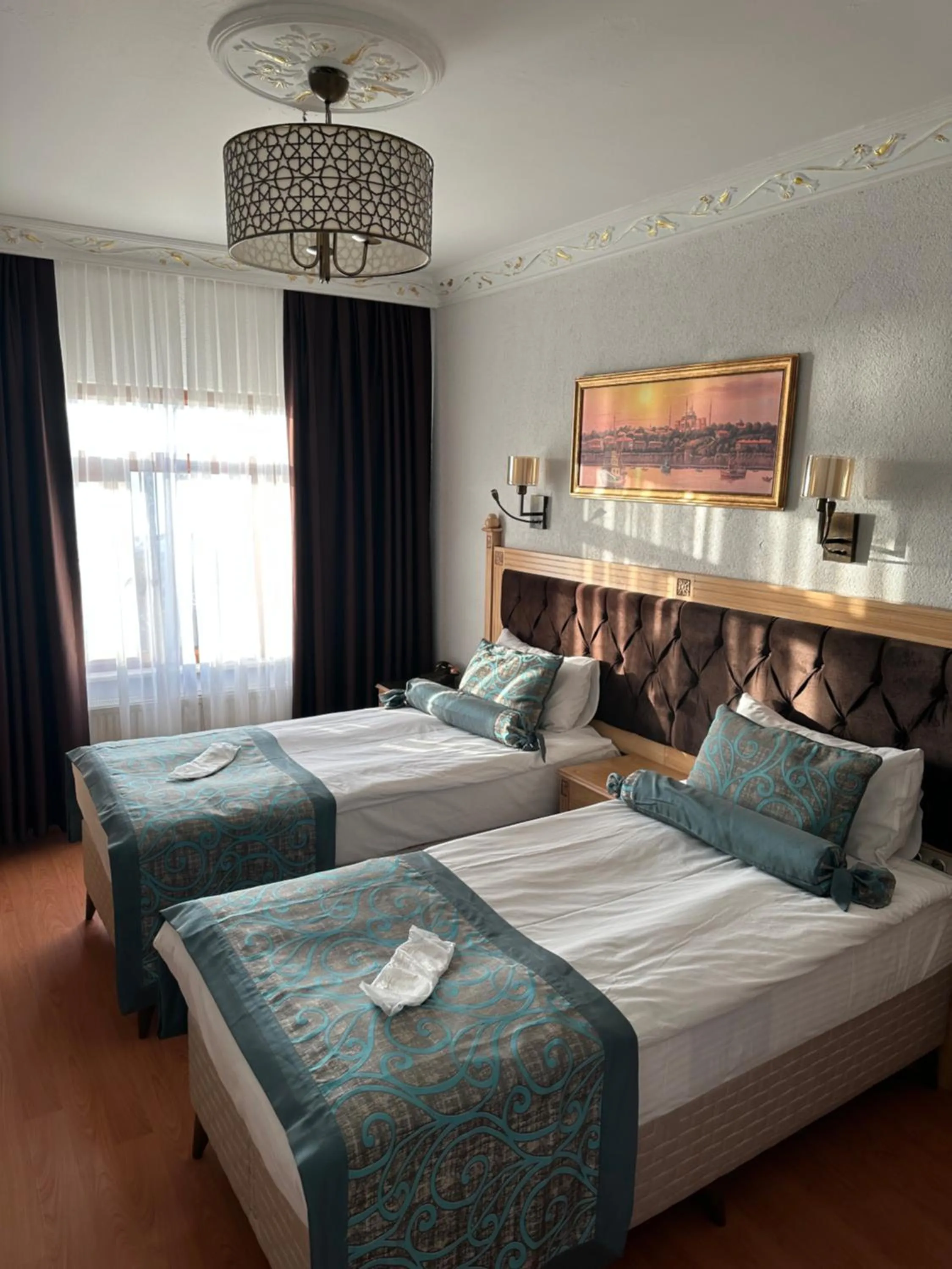 Bed in Blue Tuana Hotel Old City