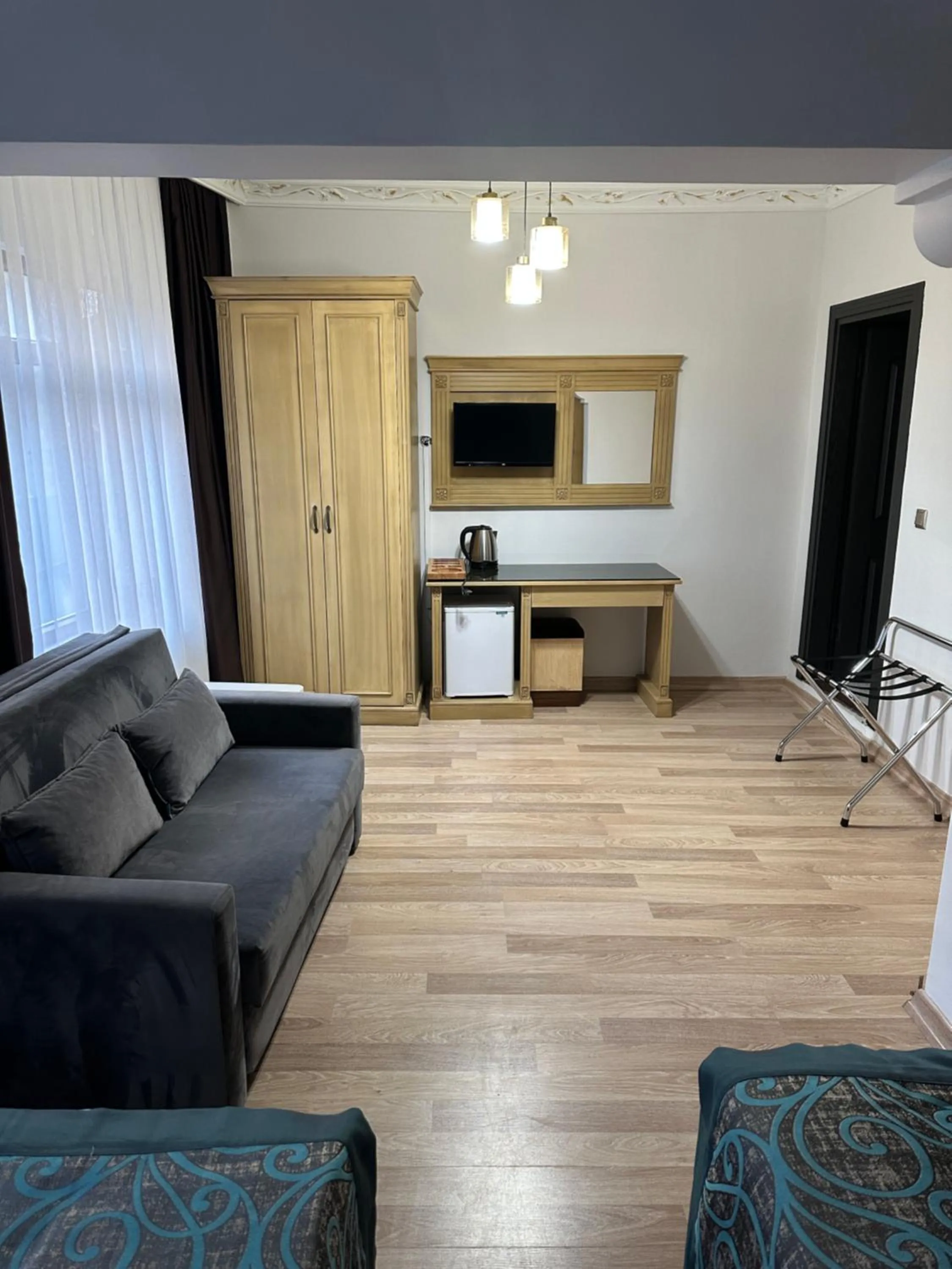 TV and multimedia in Blue Tuana Hotel Old City