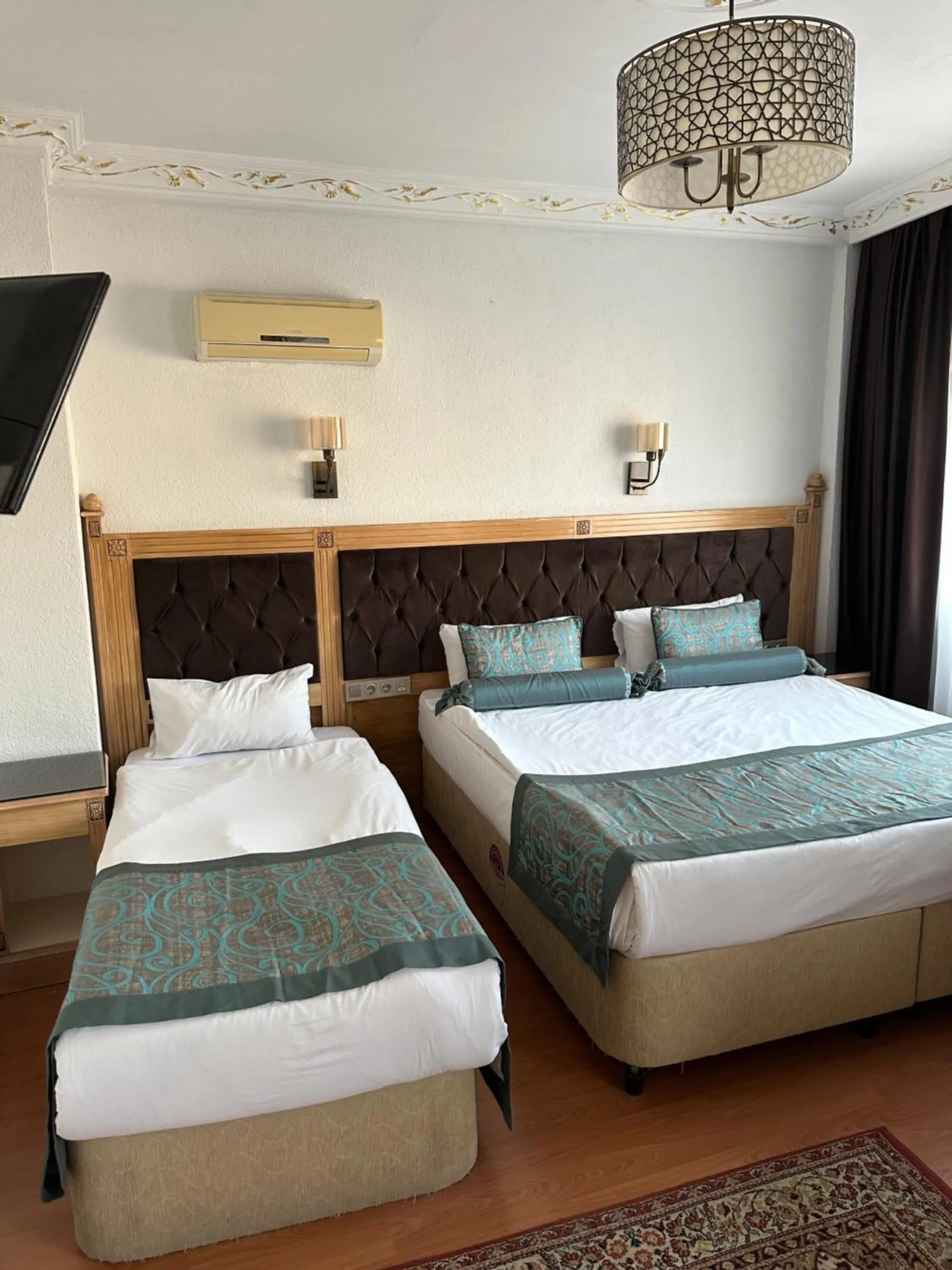 Bed in Blue Tuana Hotel Old City