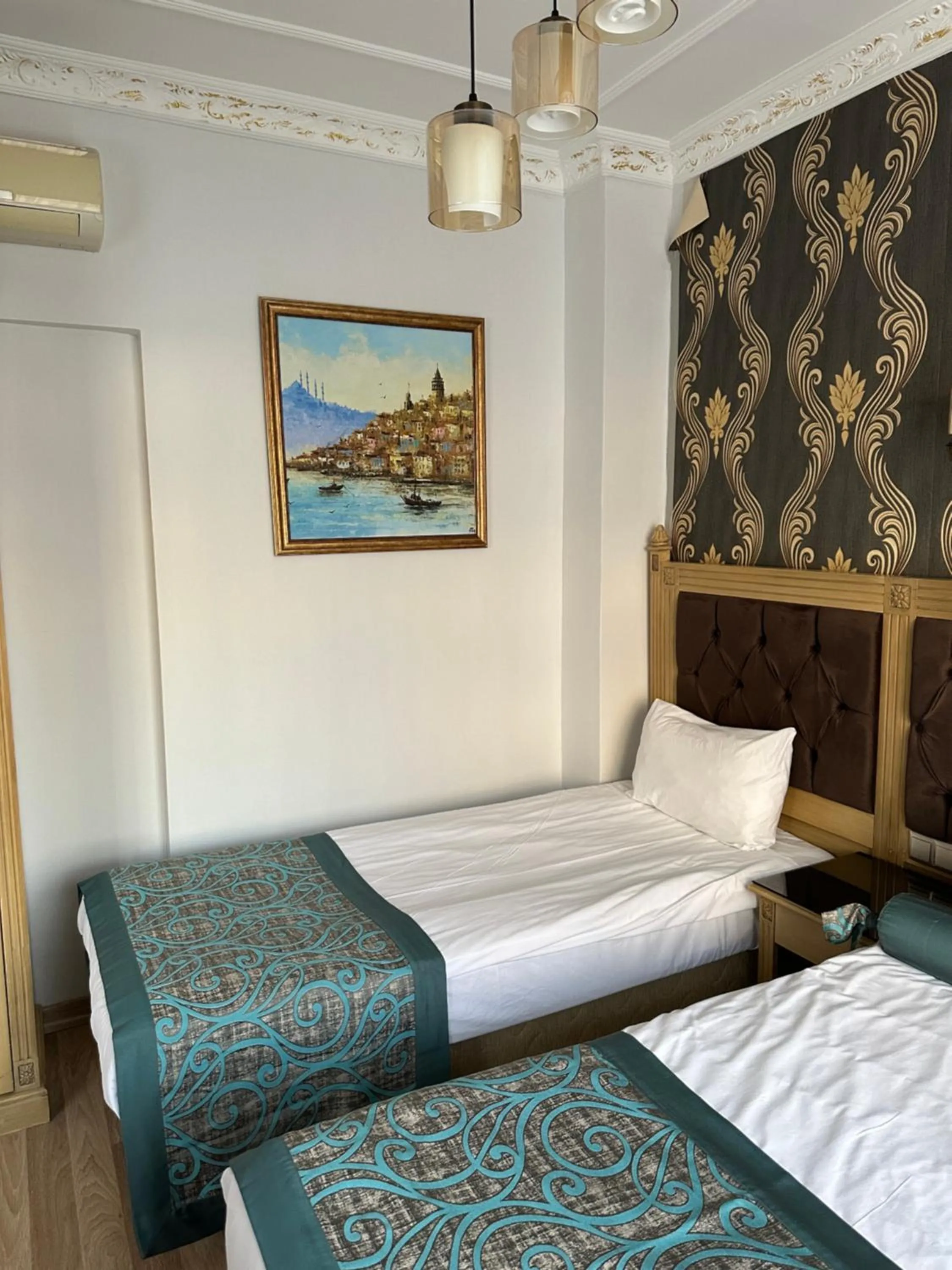 Bed in Blue Tuana Hotel Old City