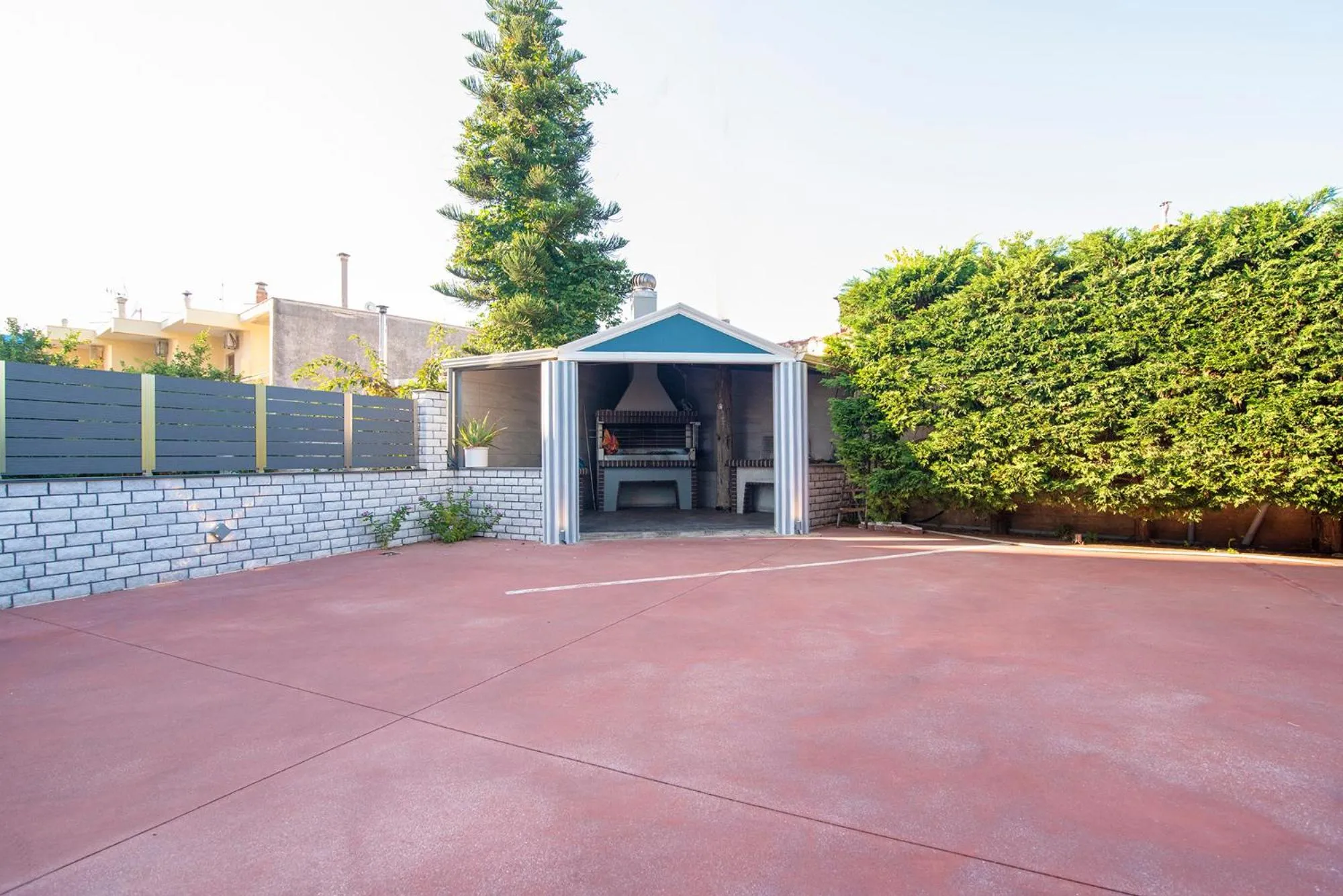 BBQ facilities in Dionisos Hotel