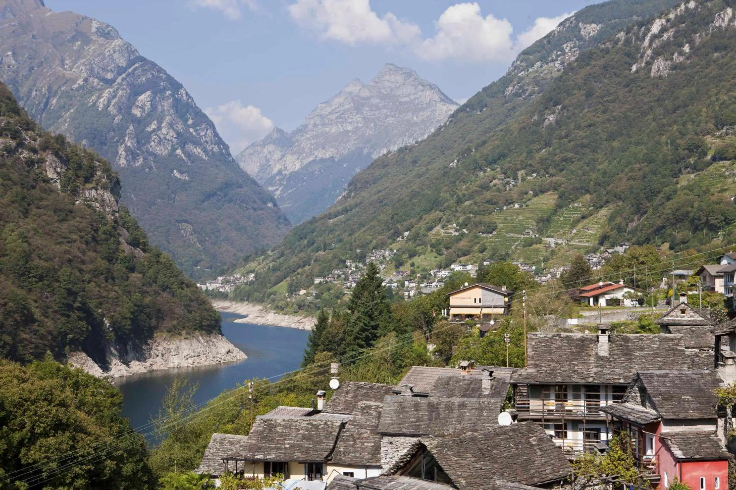 Facade/entrance in Hotel Al Lago