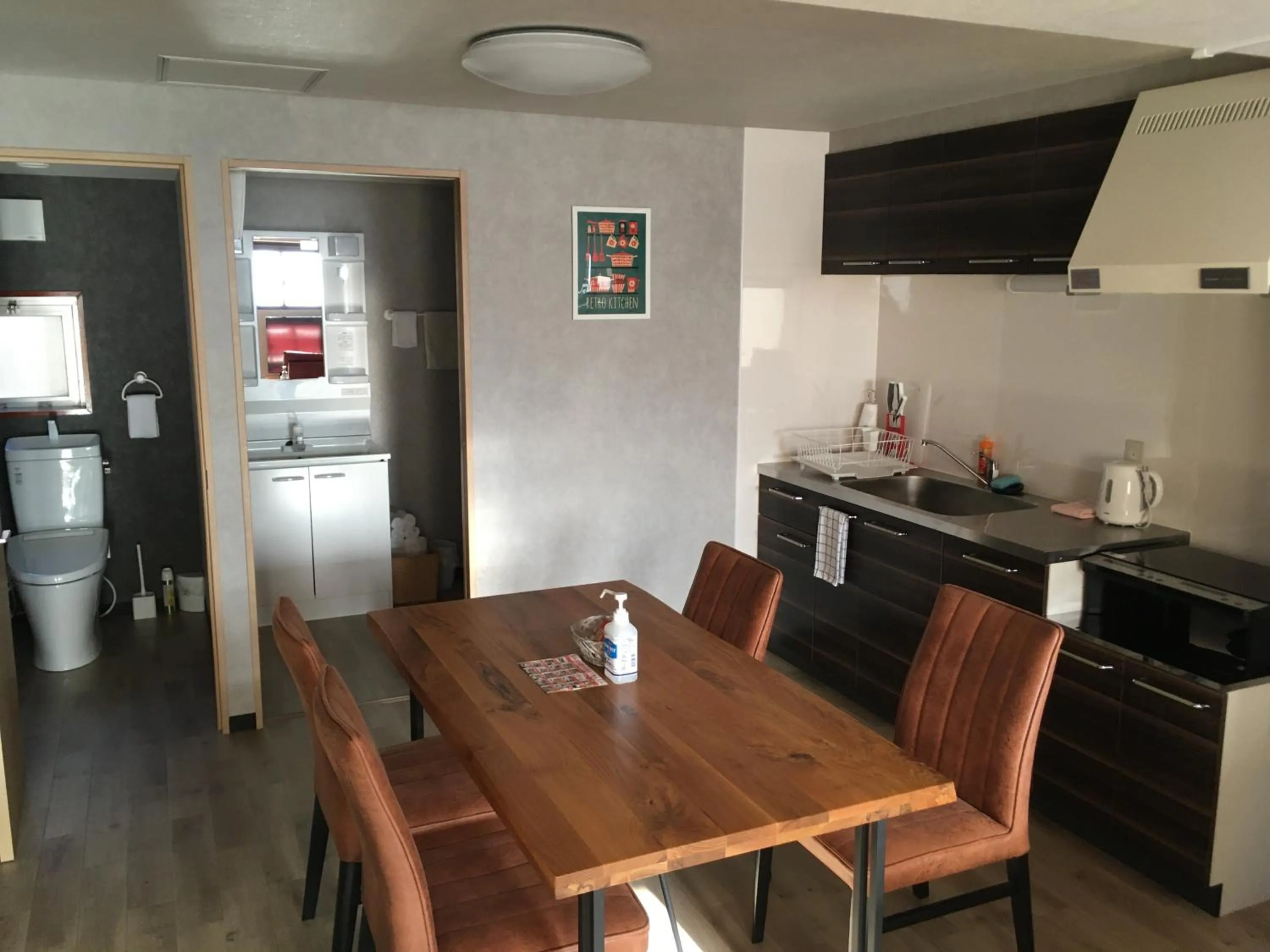 Dining area in Compass