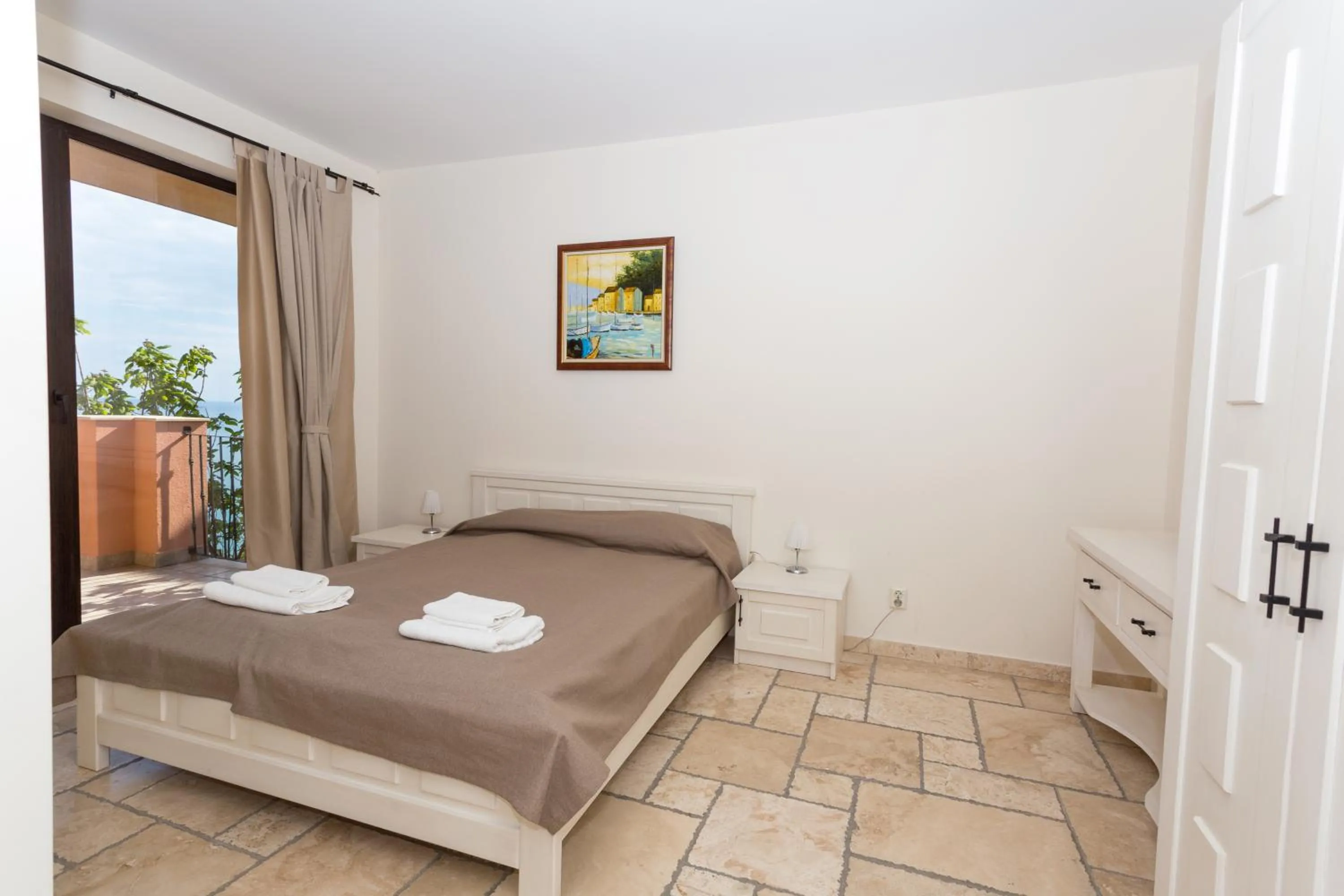 Bed in Kaliakria Resort