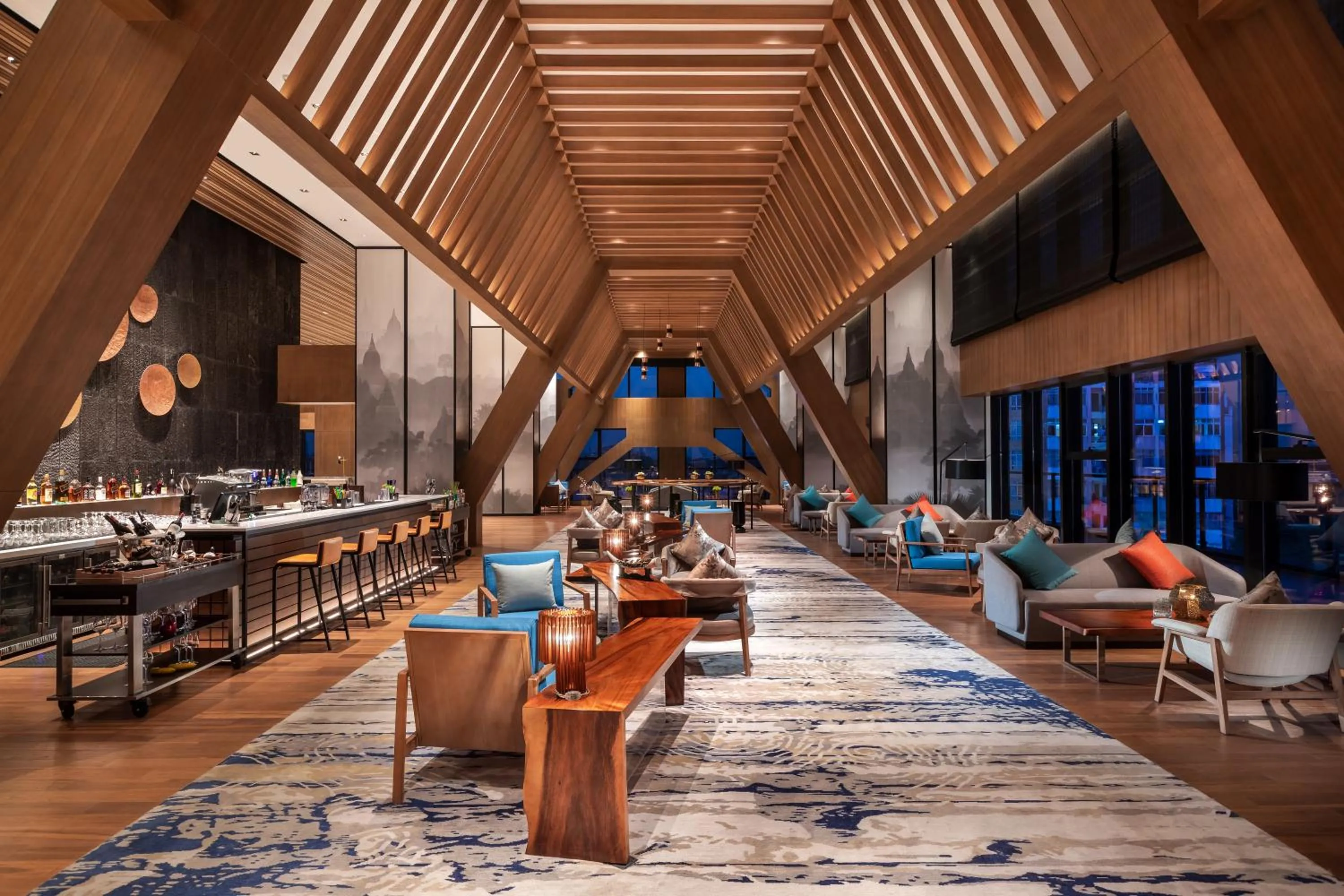 Lobby or reception in Wyndham Grand Yangon