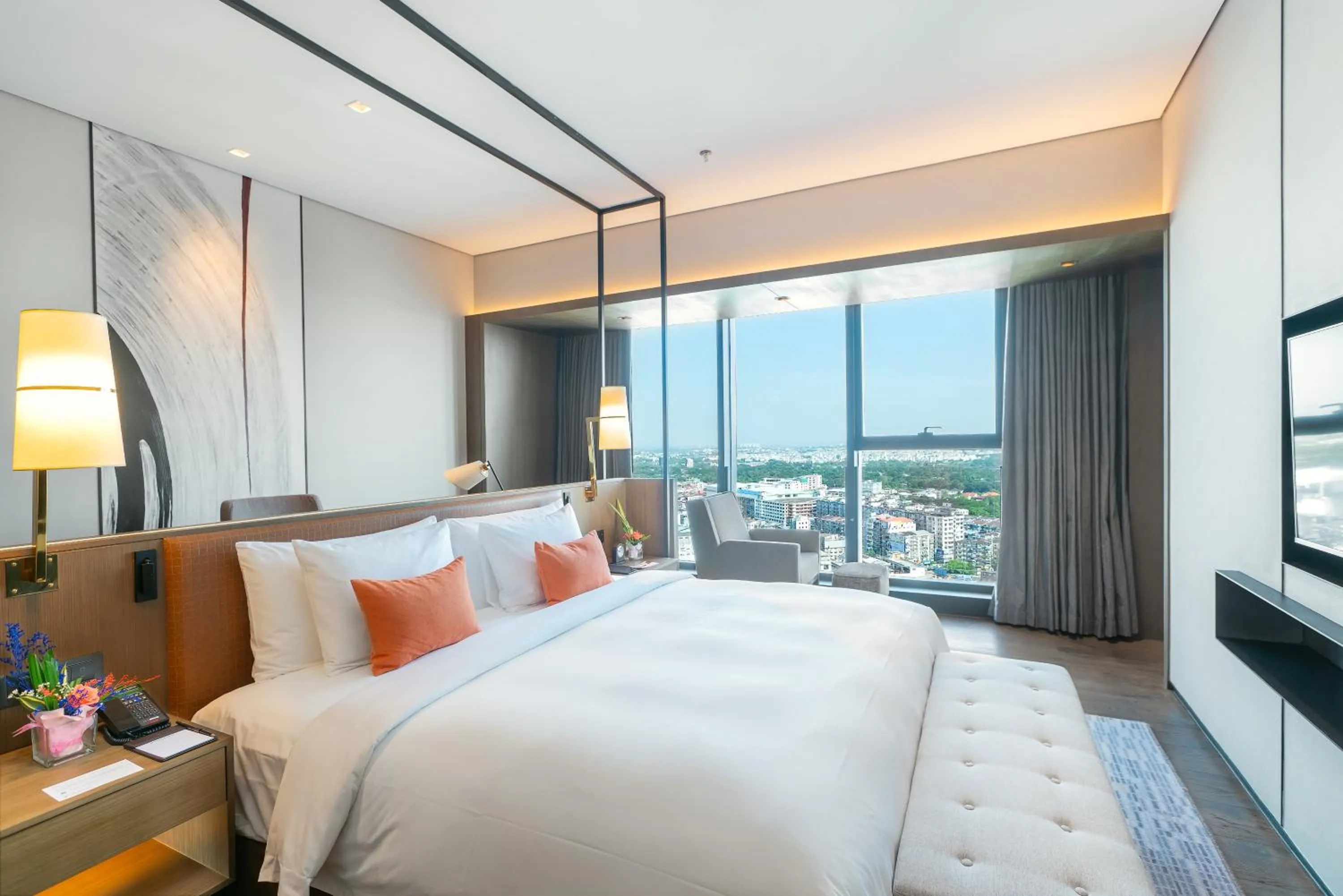 City view, Bed in Wyndham Grand Yangon