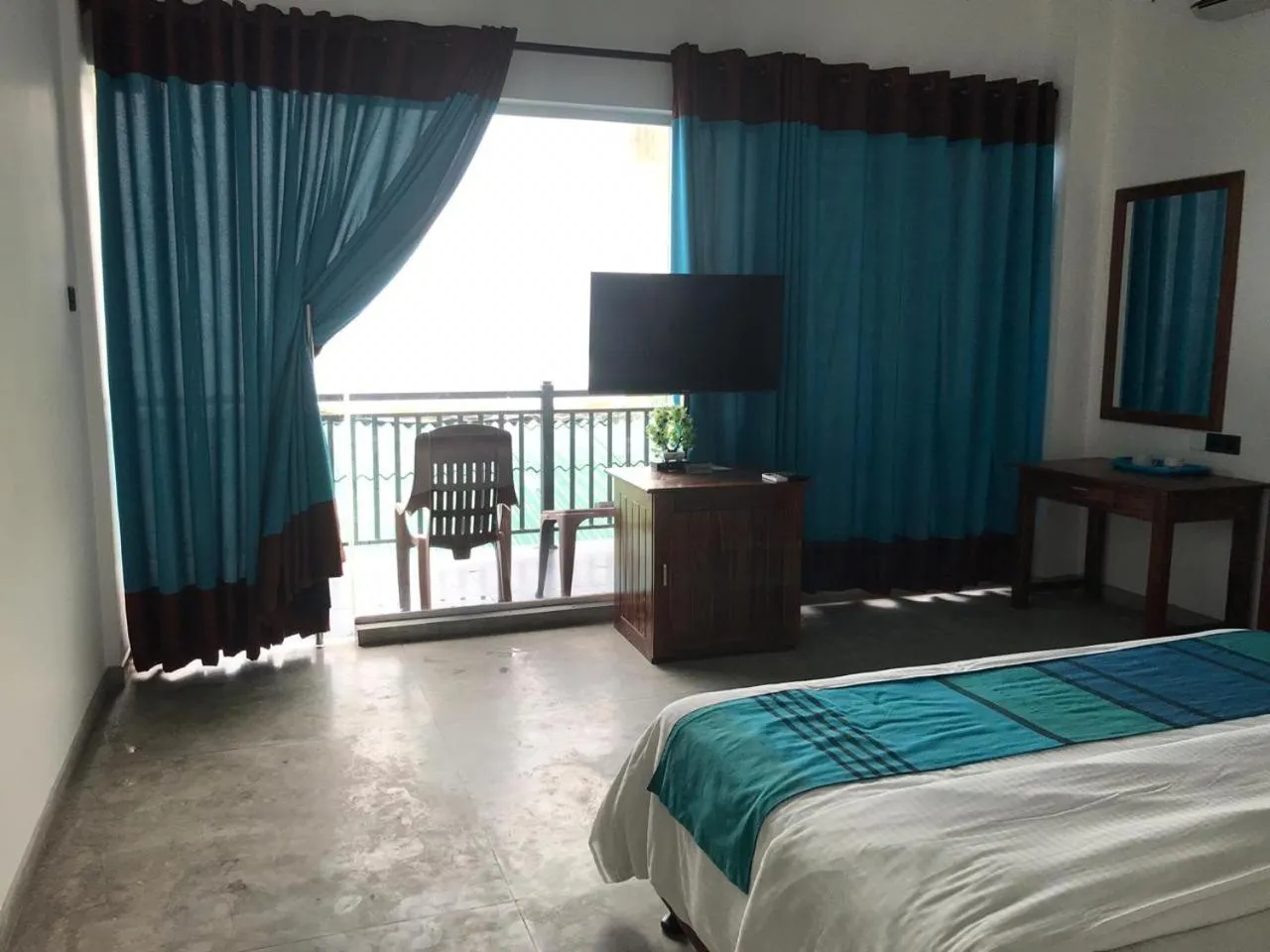 Sea view, Bed in Funky Hotel