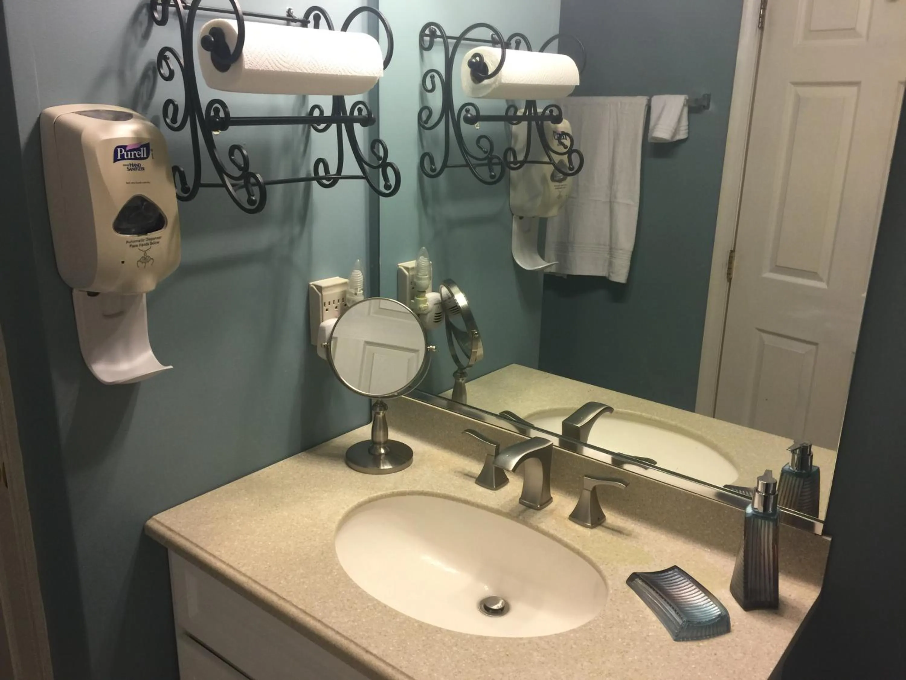 Premier National Harbor House