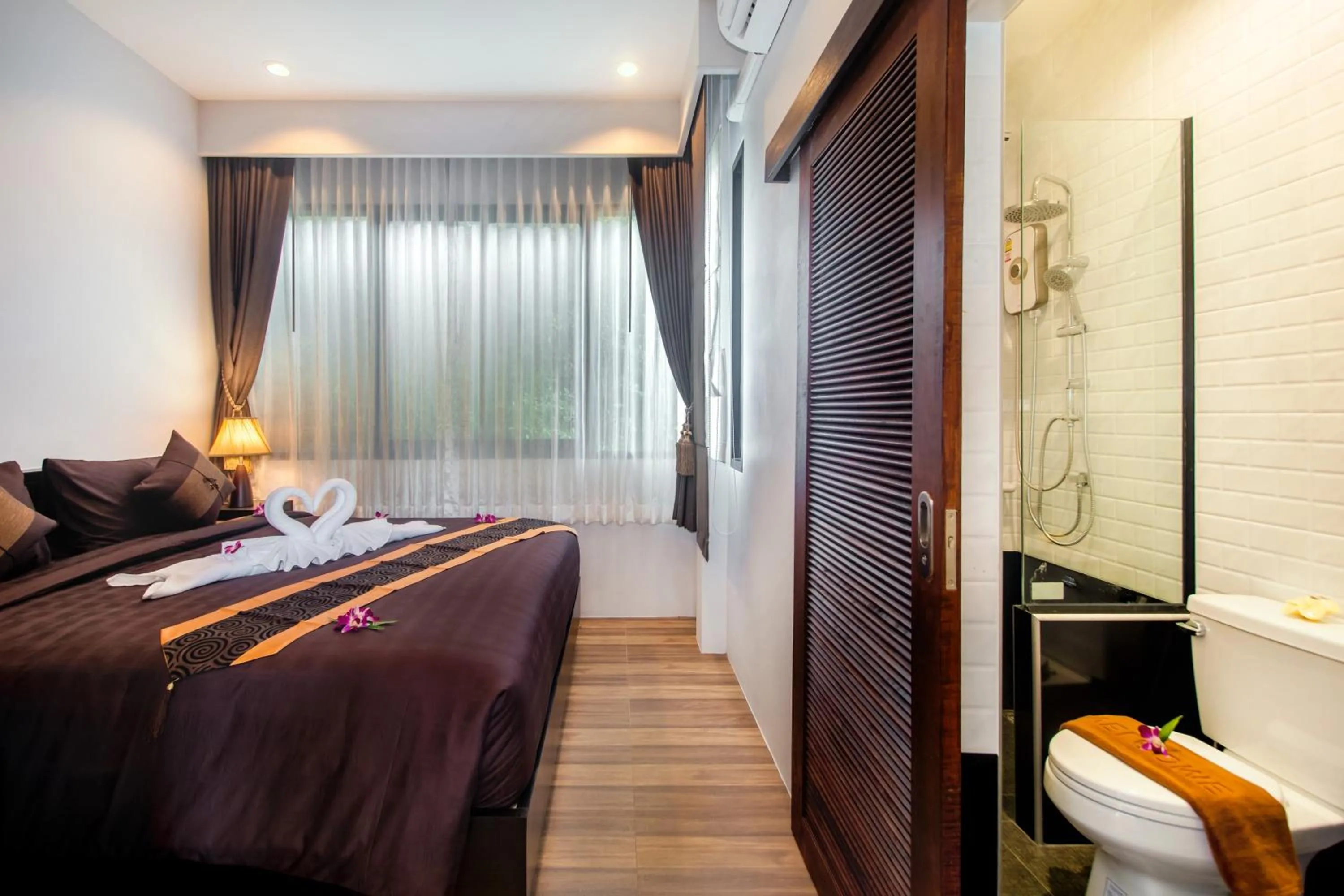 Bed in KG Private Pool Villa