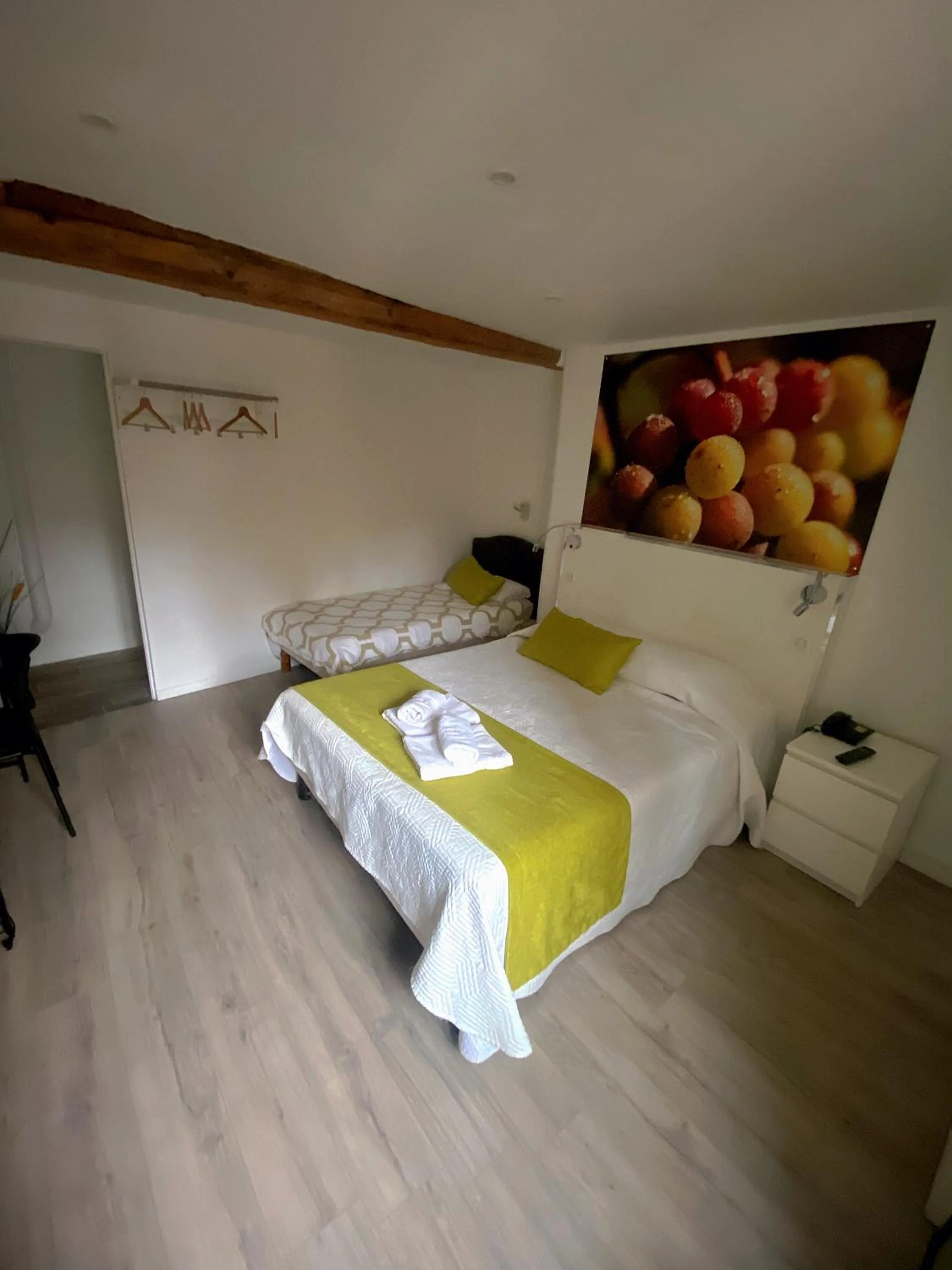 Bed in Hôtel Le Chambellan