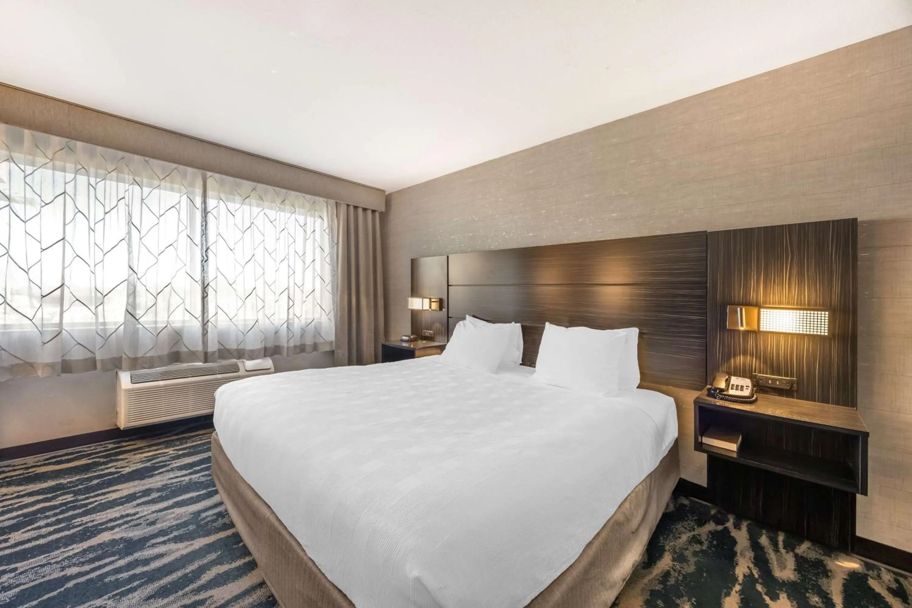 Bedroom, Bed in Best Western Plus North Las Vegas Inn & Suites