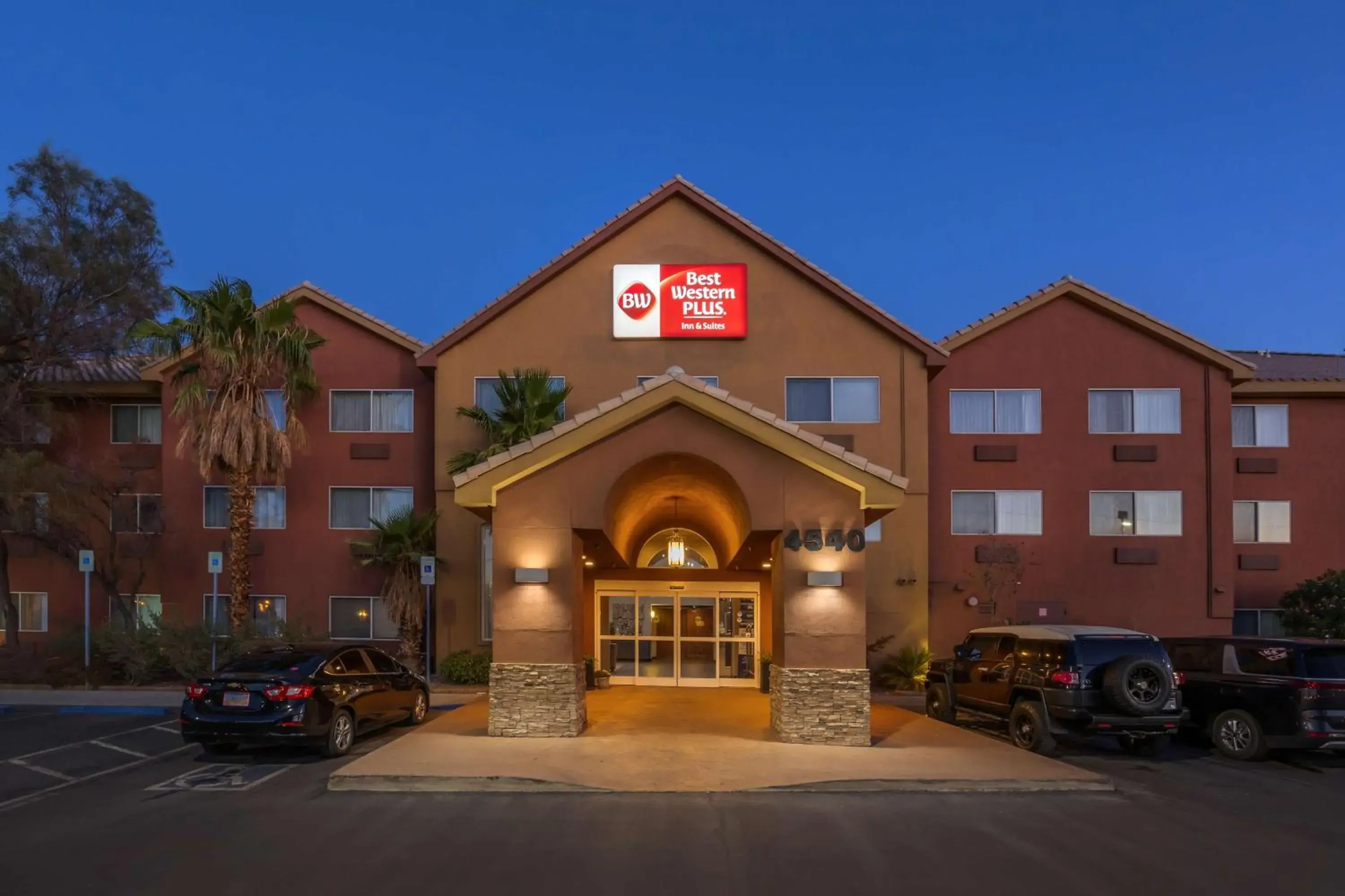 Property building in Best Western Plus North Las Vegas Inn & Suites Property building in Best Western Plus North Las Vegas Inn & Suites