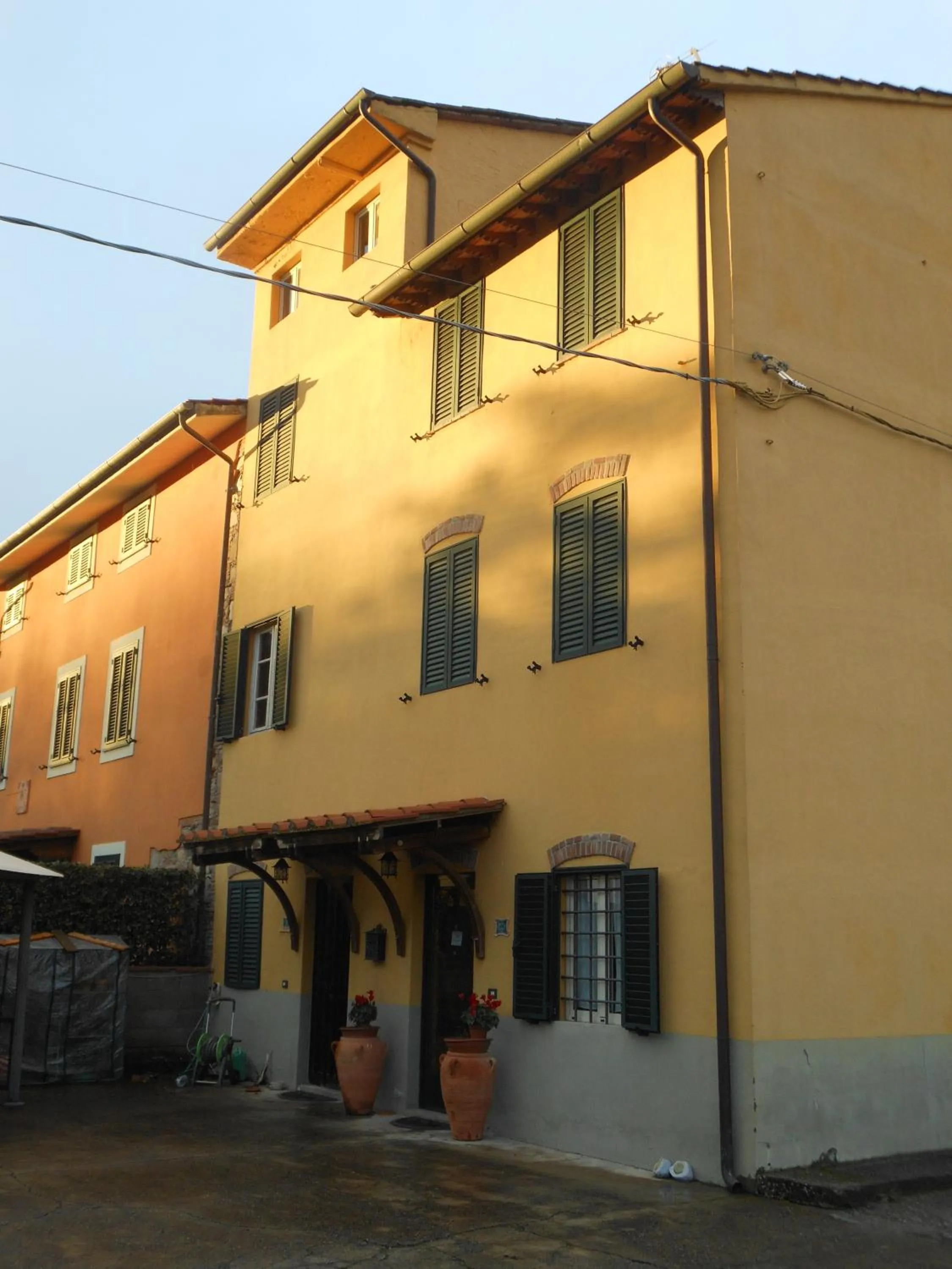 Facade/entrance in B&B La Corte