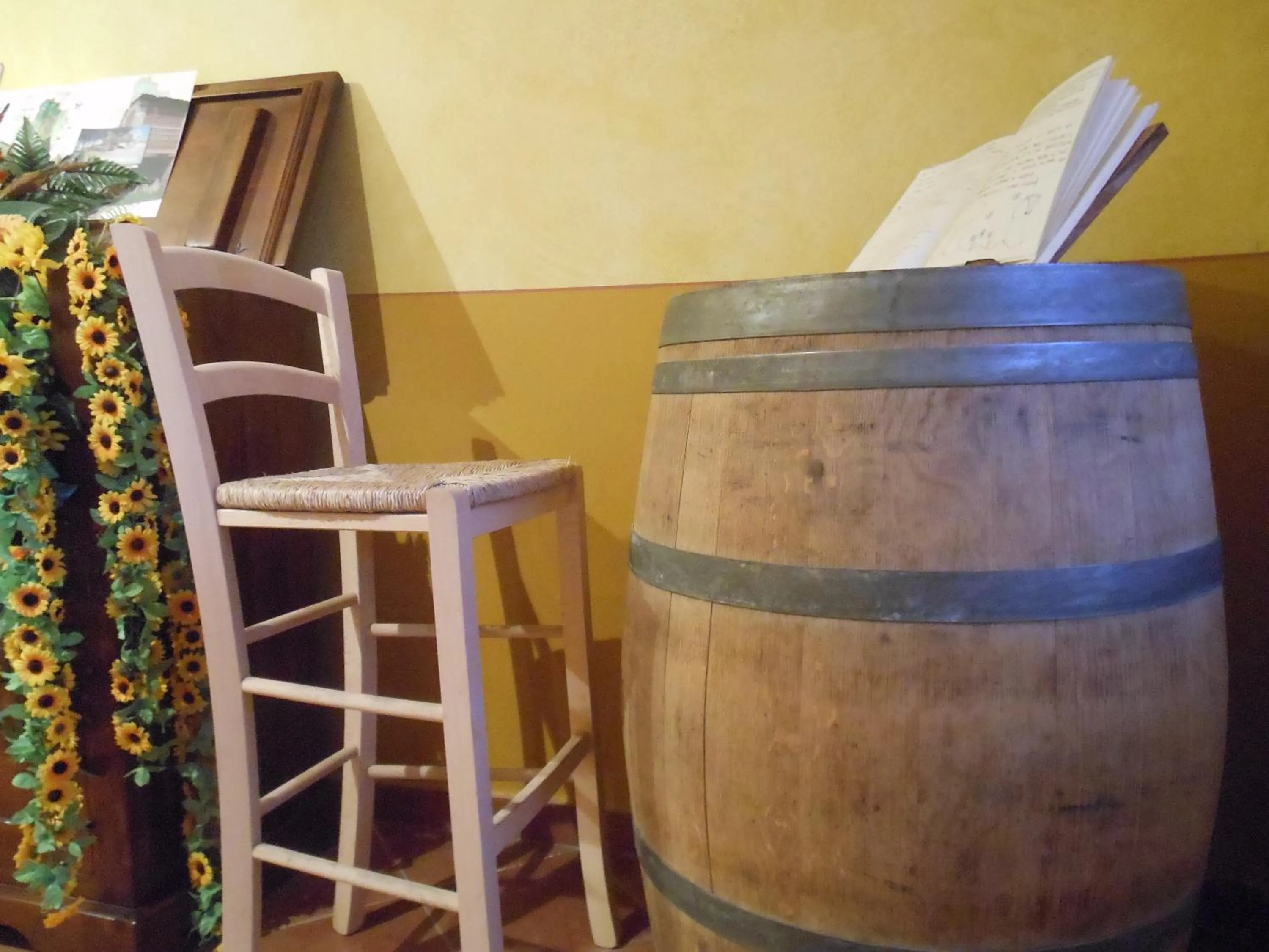 Decorative detail in B&B La Corte