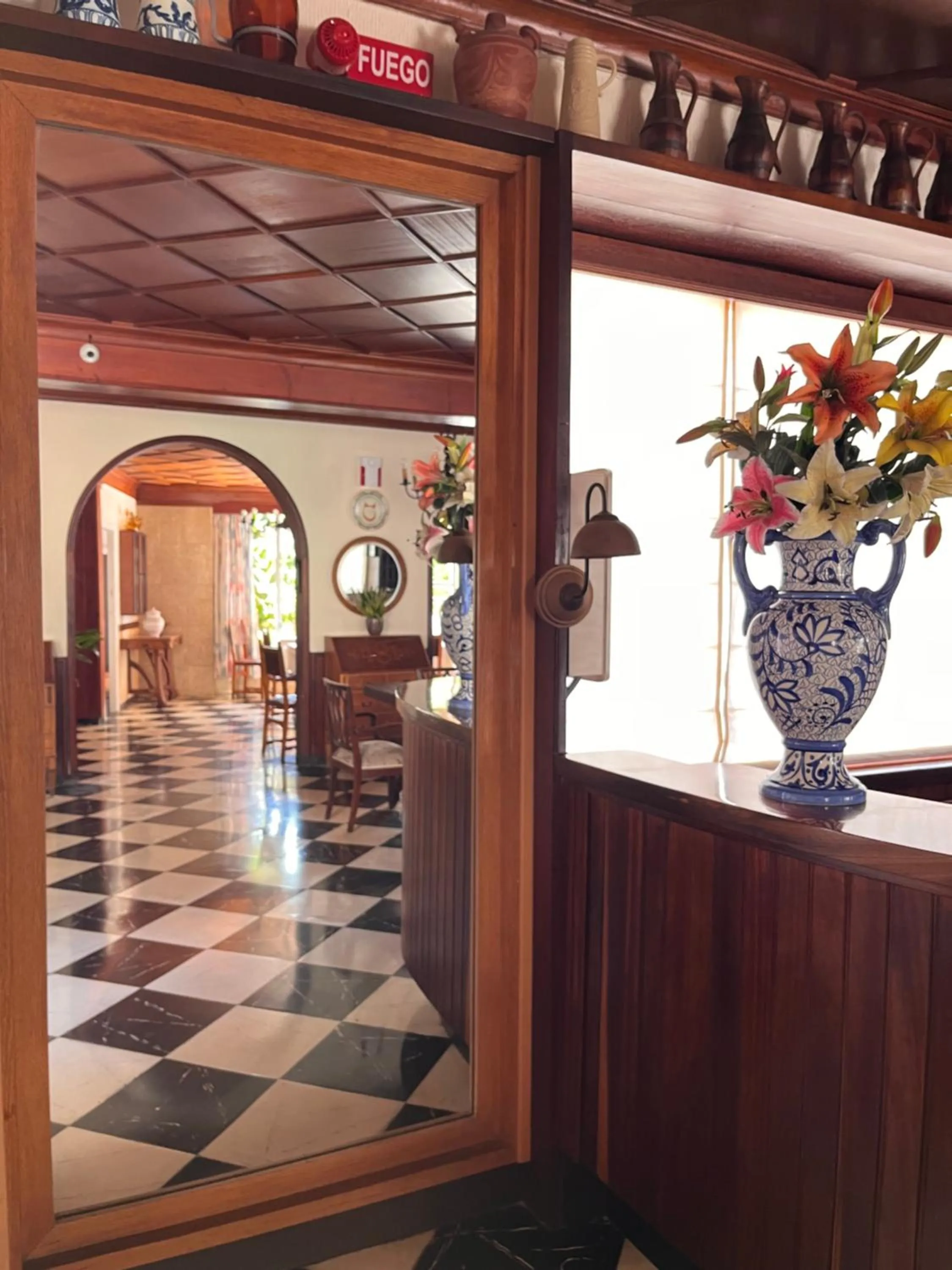Hostal Cas Bombu