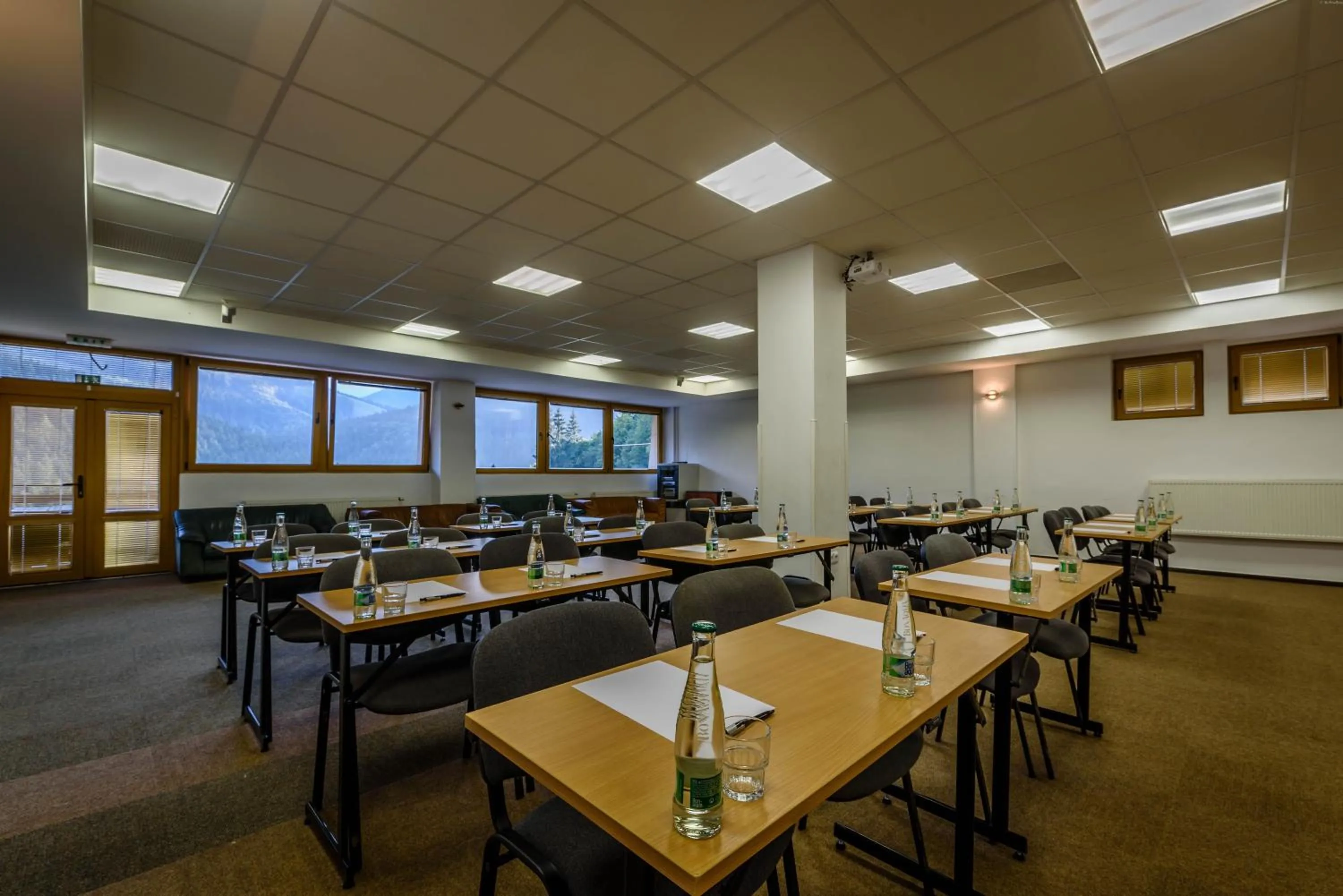 Meeting/conference room in Hotel Boboty