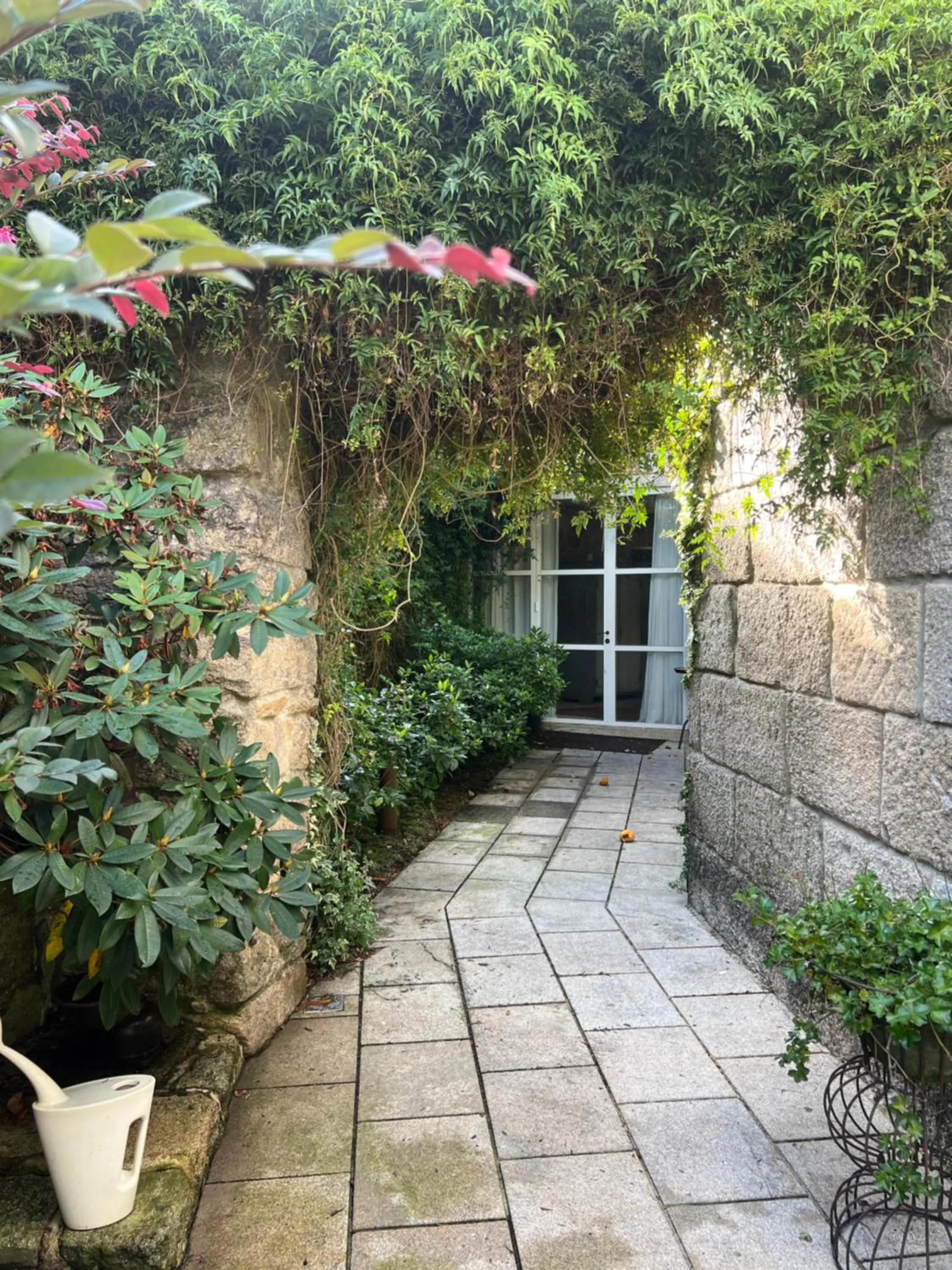 Patio in Enoturismo Novavila Rias Baixas Wine Design