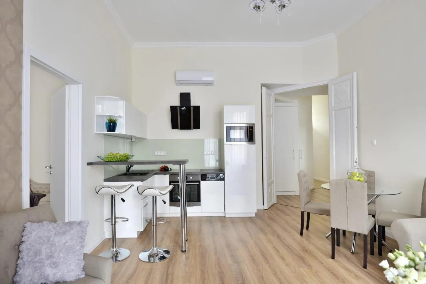Kitchen or kitchenette in Julia superior apartment in the city center.
