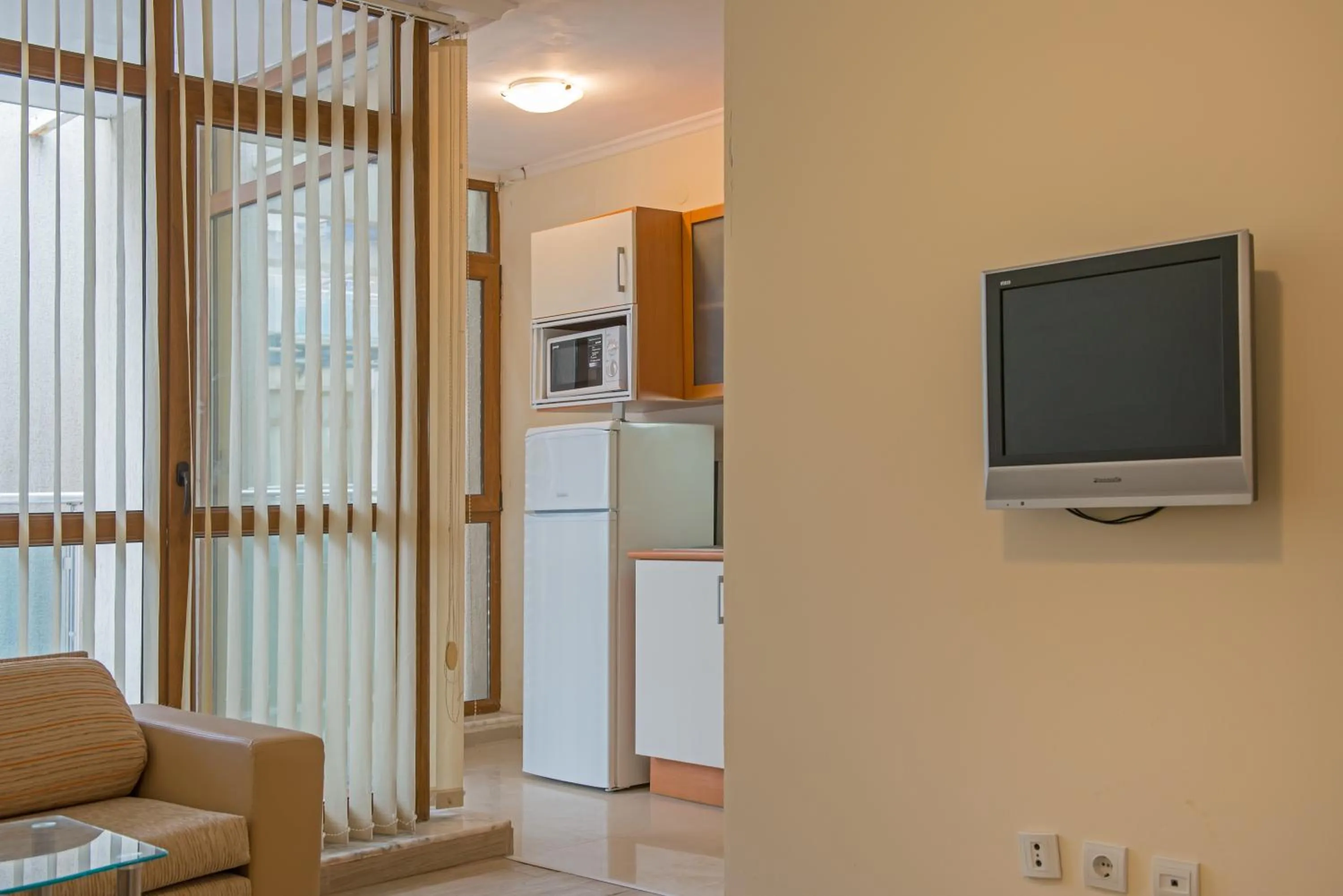 TV and multimedia in Sun City I Apartments