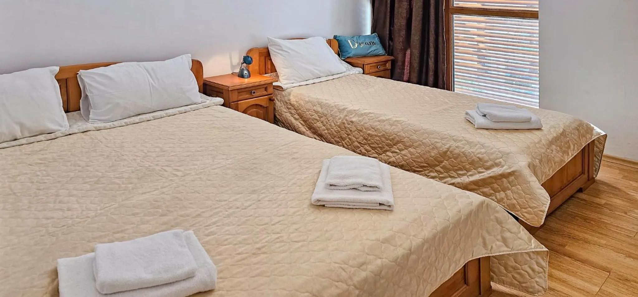 Bed in Sun City I Apartments