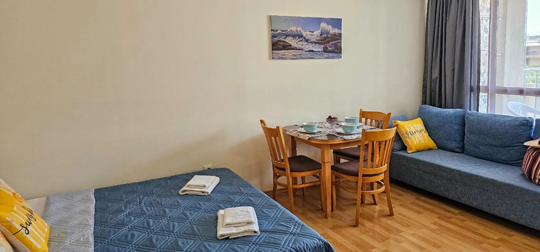 Bed in Sun City I Apartments