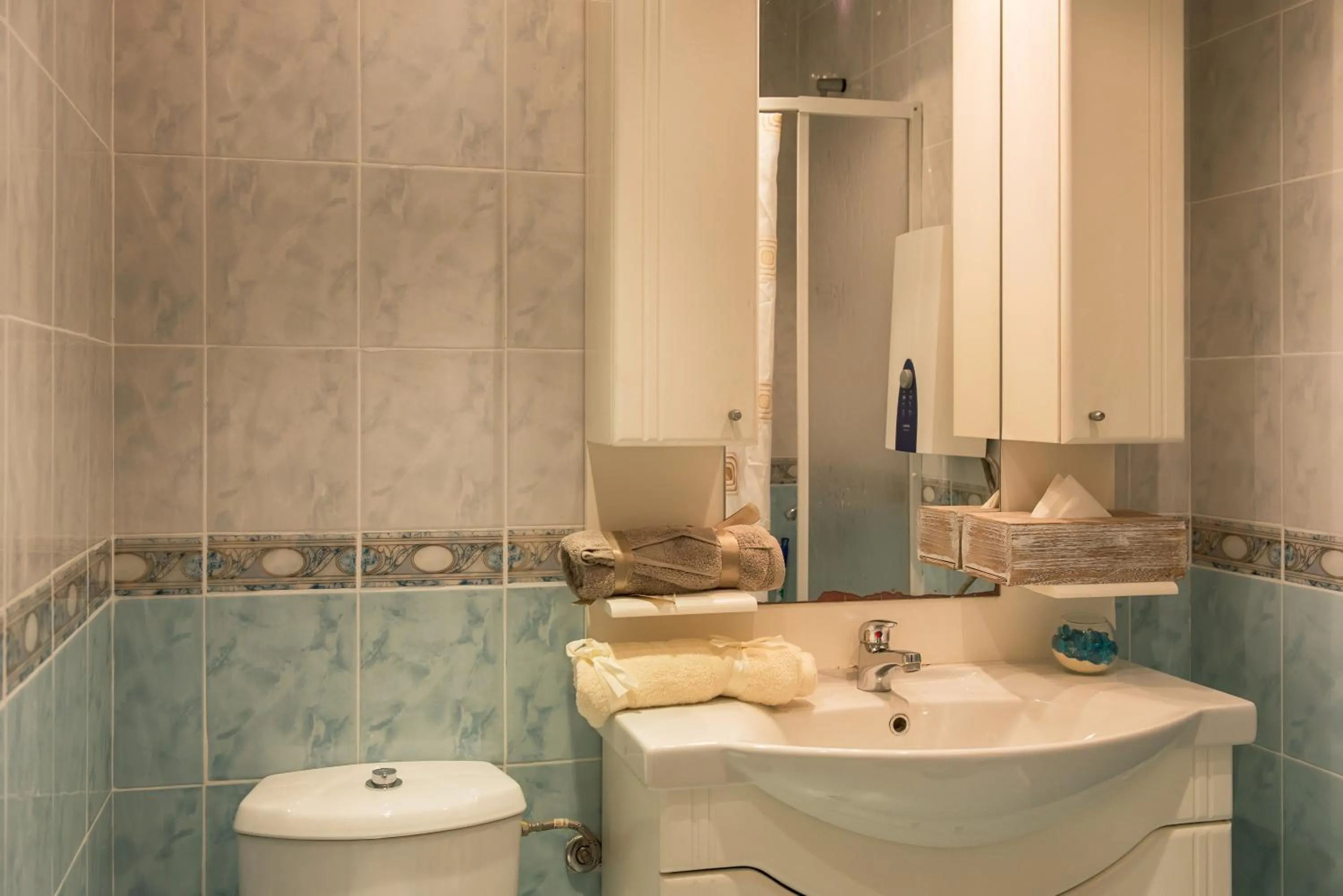 Toilet in Sun City I Apartments