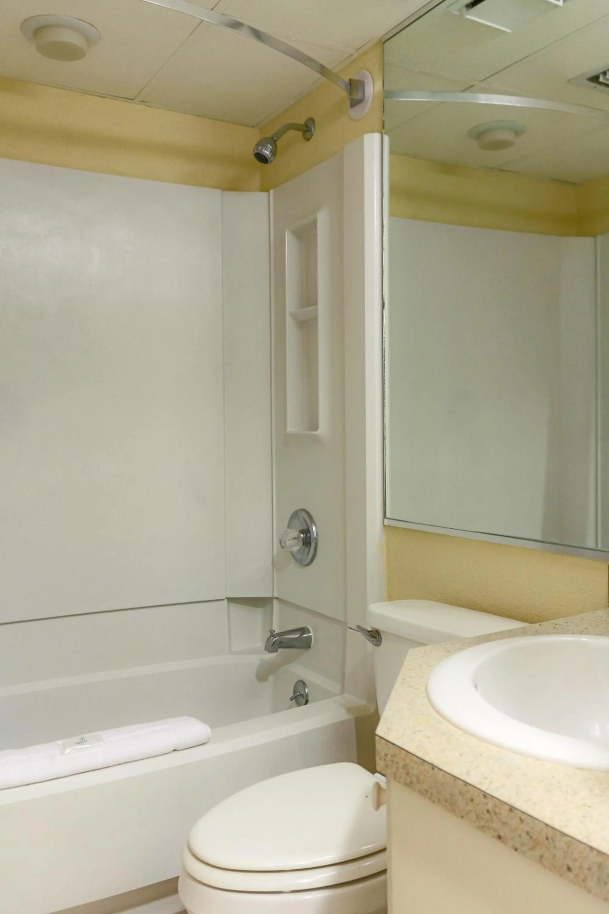 Bathroom in Schooner II Beach and Racquet Club
