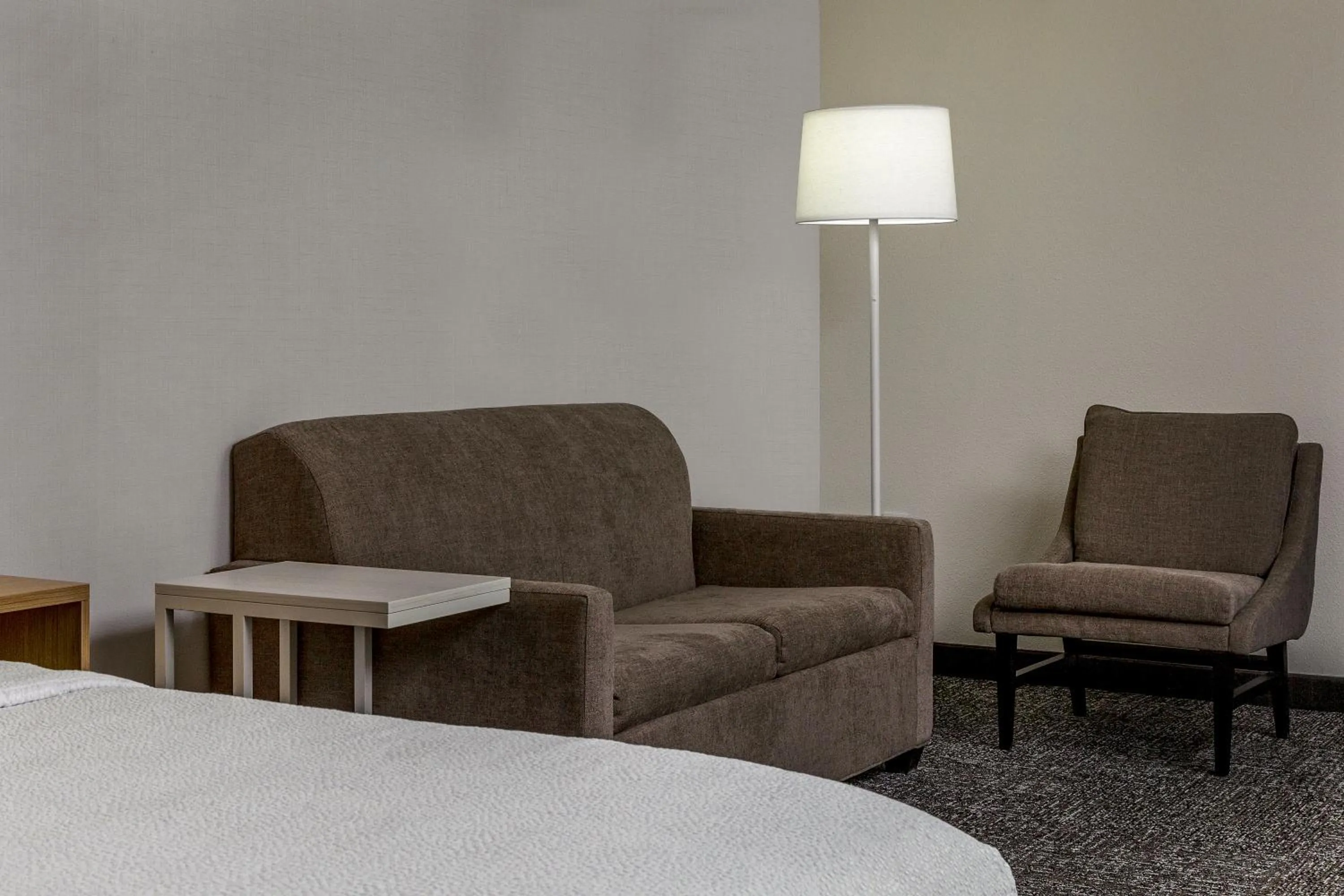 Bedroom in Spark by Hilton Denver International Airport