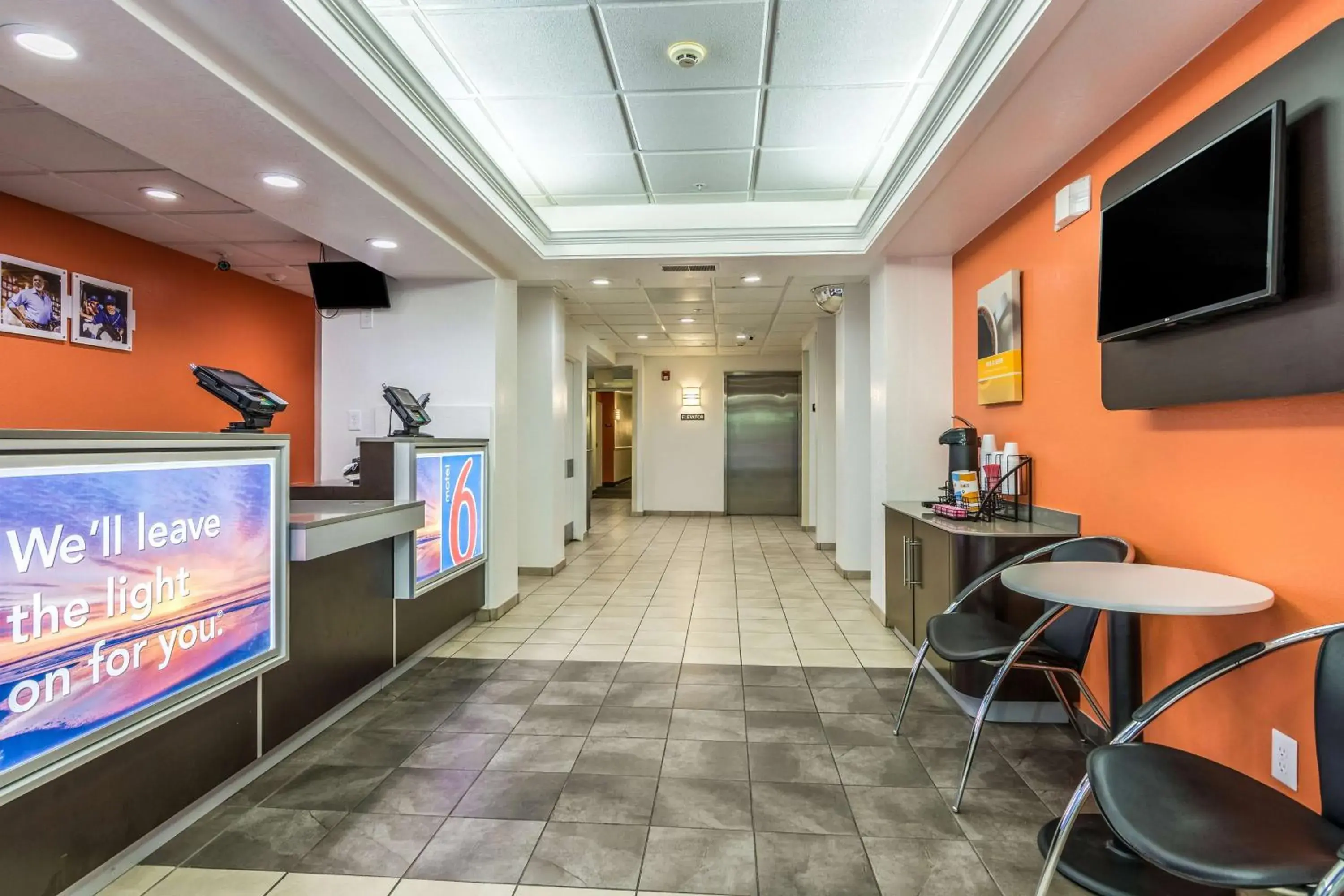 Lobby or reception in Motel 6-Fort Mill, SC - Charlotte