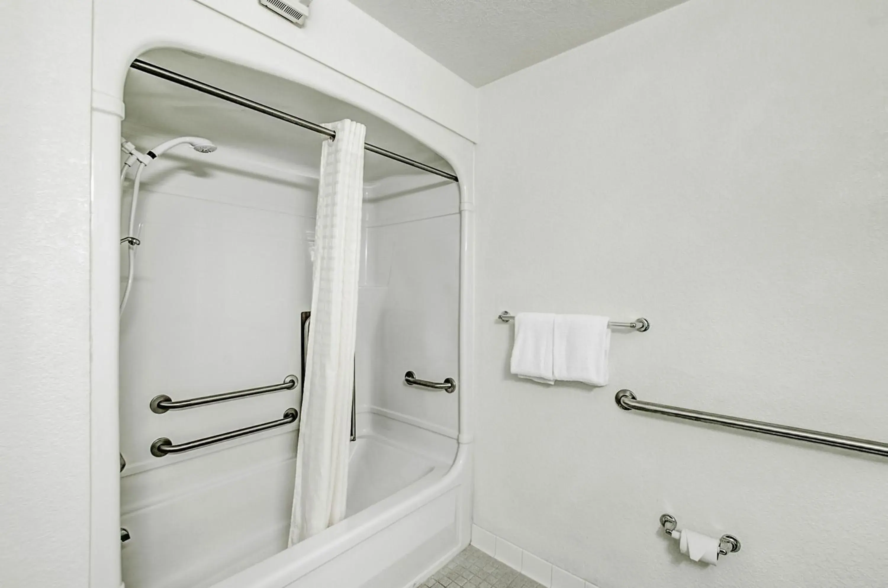 Shower, Bathroom in Motel 6-Fort Mill, SC - Charlotte