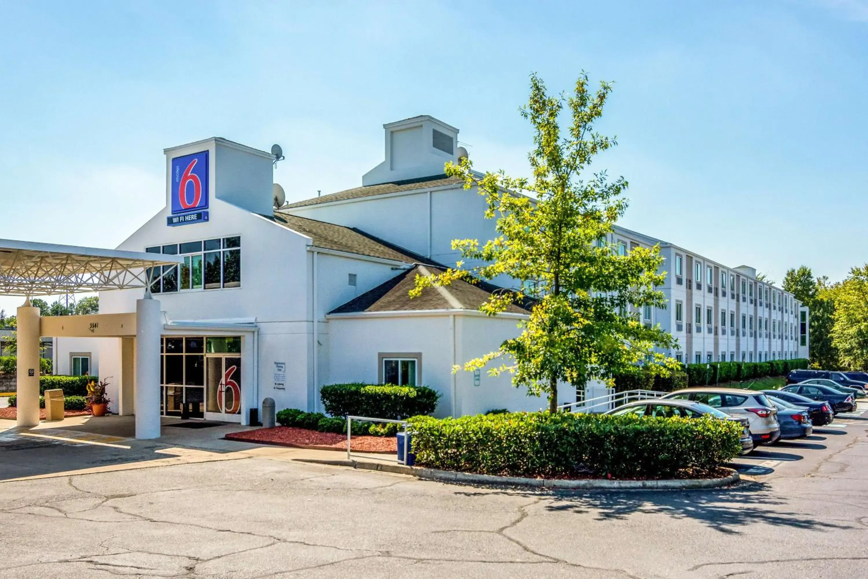 Property building in Motel 6-Fort Mill, SC - Charlotte