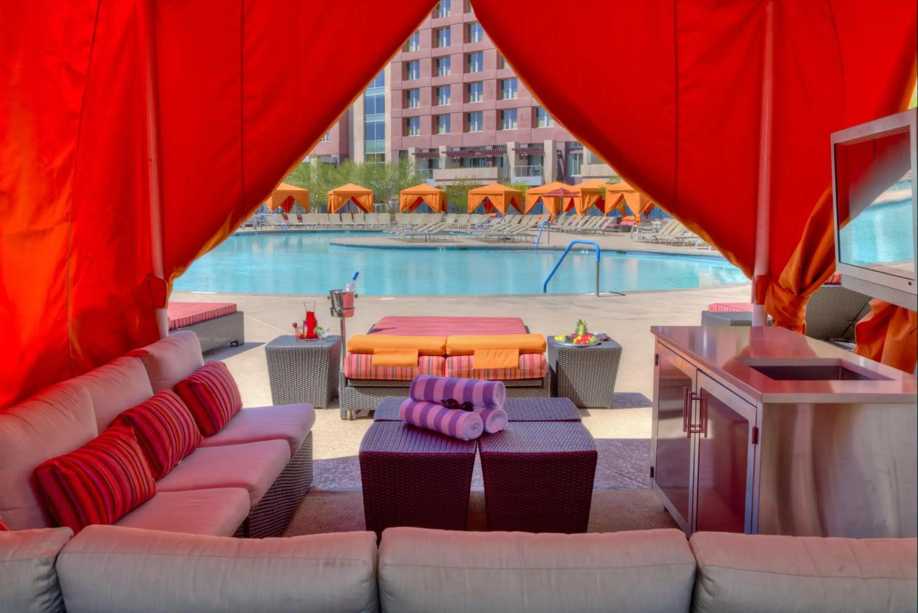 Swimming pool in Talking Stick Resort Swimming pool in Talking Stick Resort