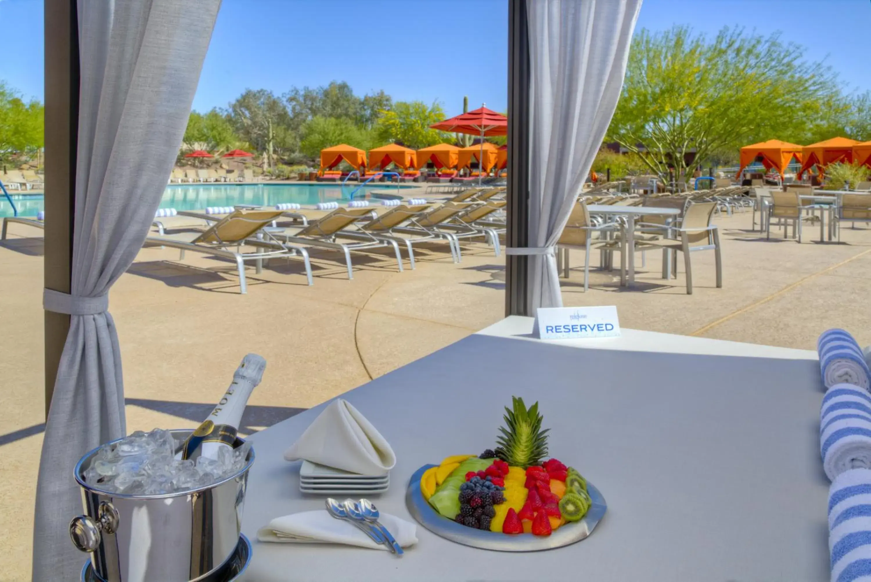 Swimming pool in Talking Stick Resort Swimming pool in Talking Stick Resort
