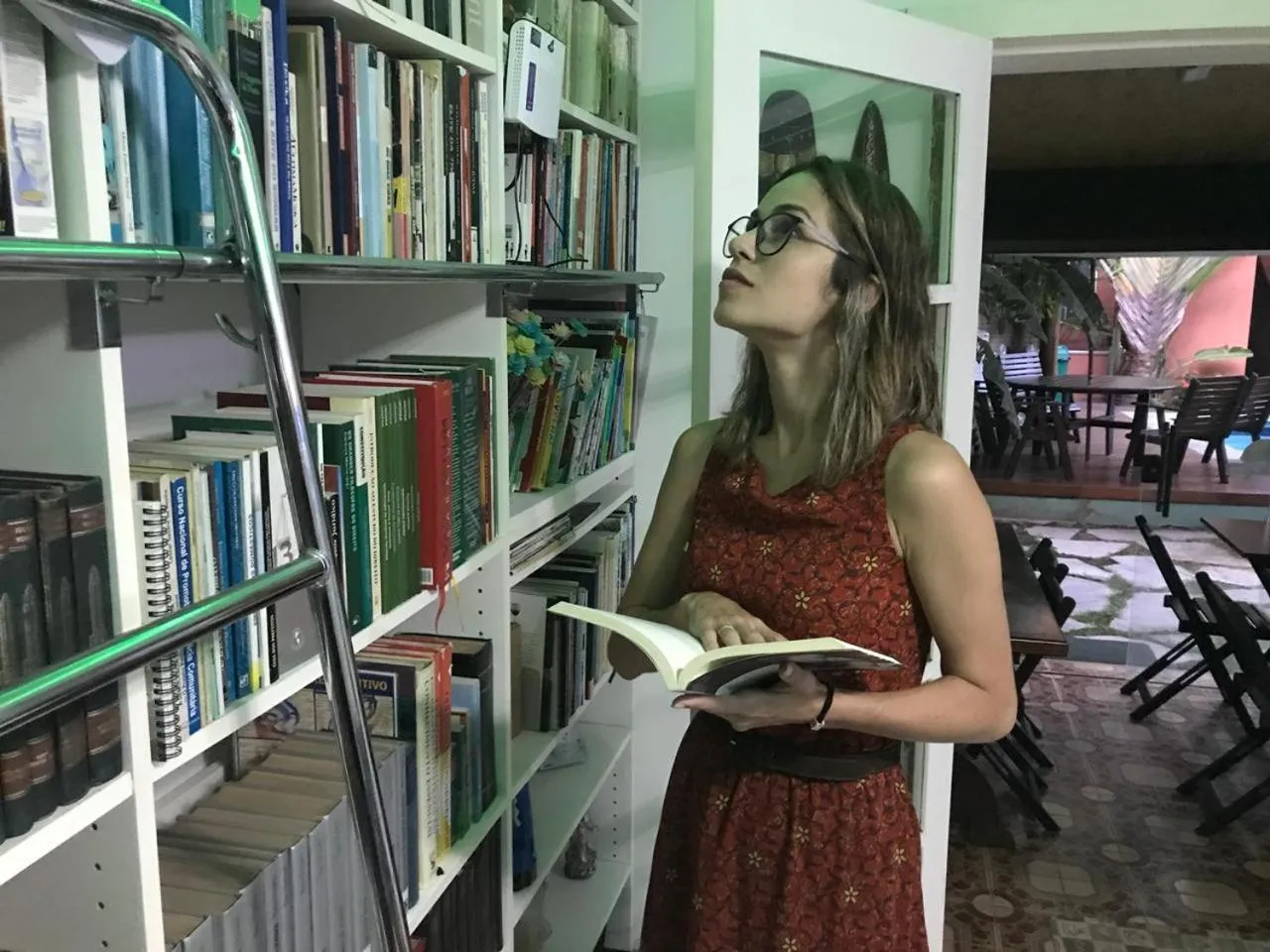 Library in Pousada Arraial Inn