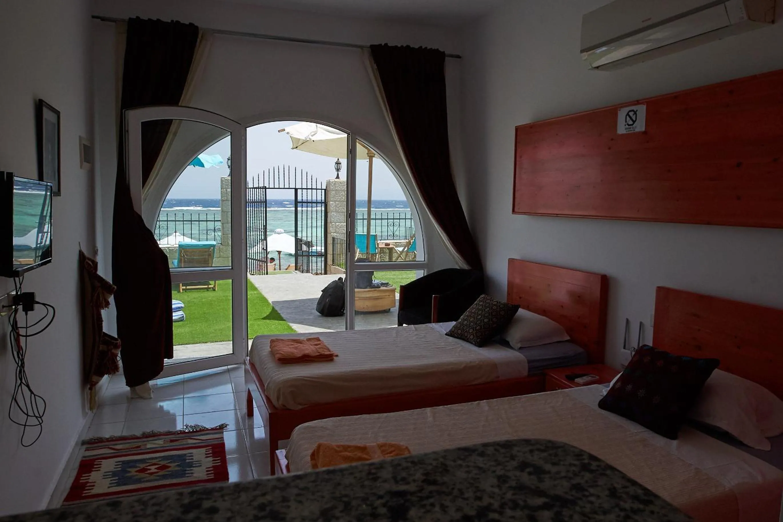 Bed in Solaris