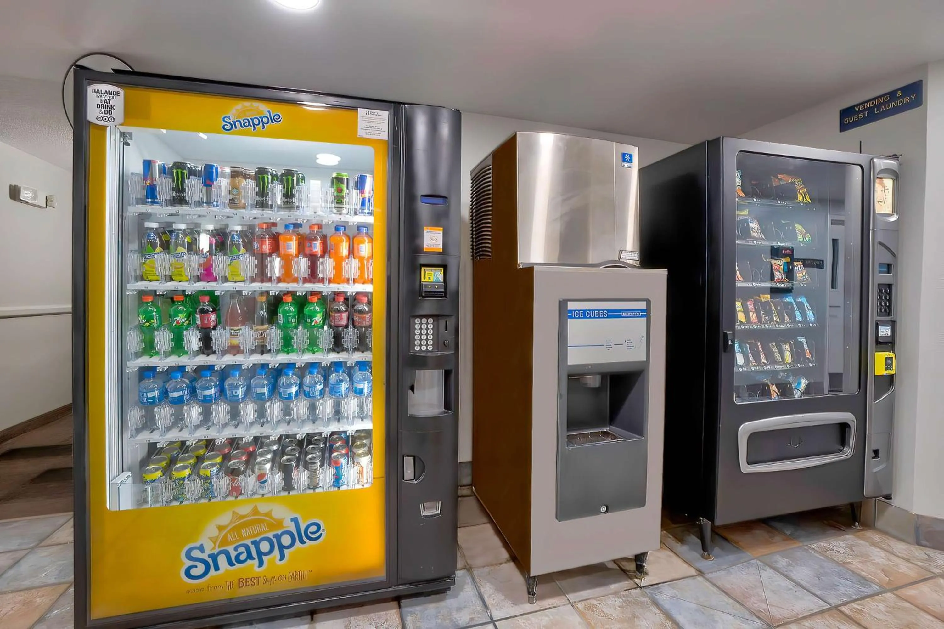 Property building in Motel 6-Benbrook, TX - Fort Worth