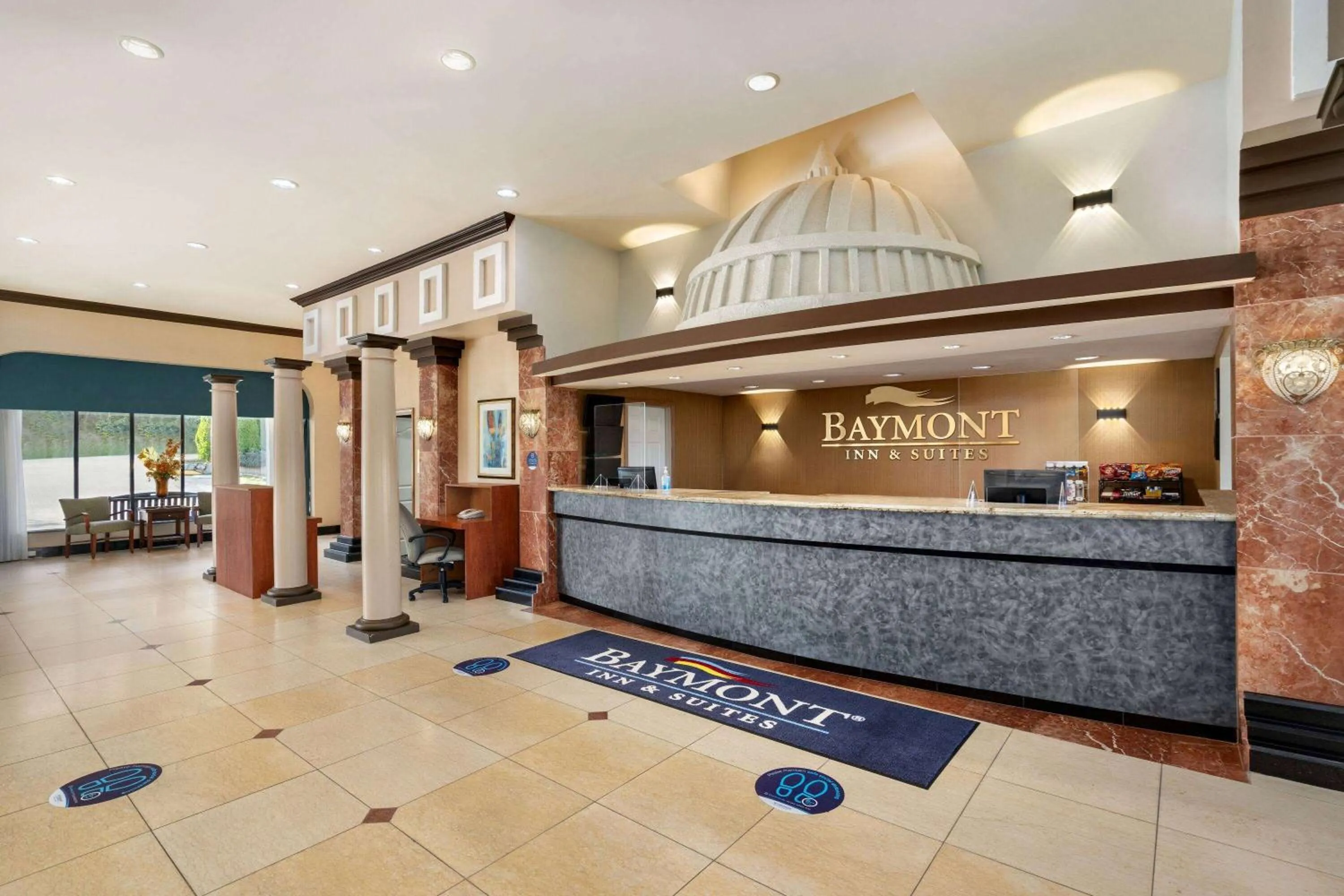 Lobby or reception in Baymont by Wyndham Bremerton WA