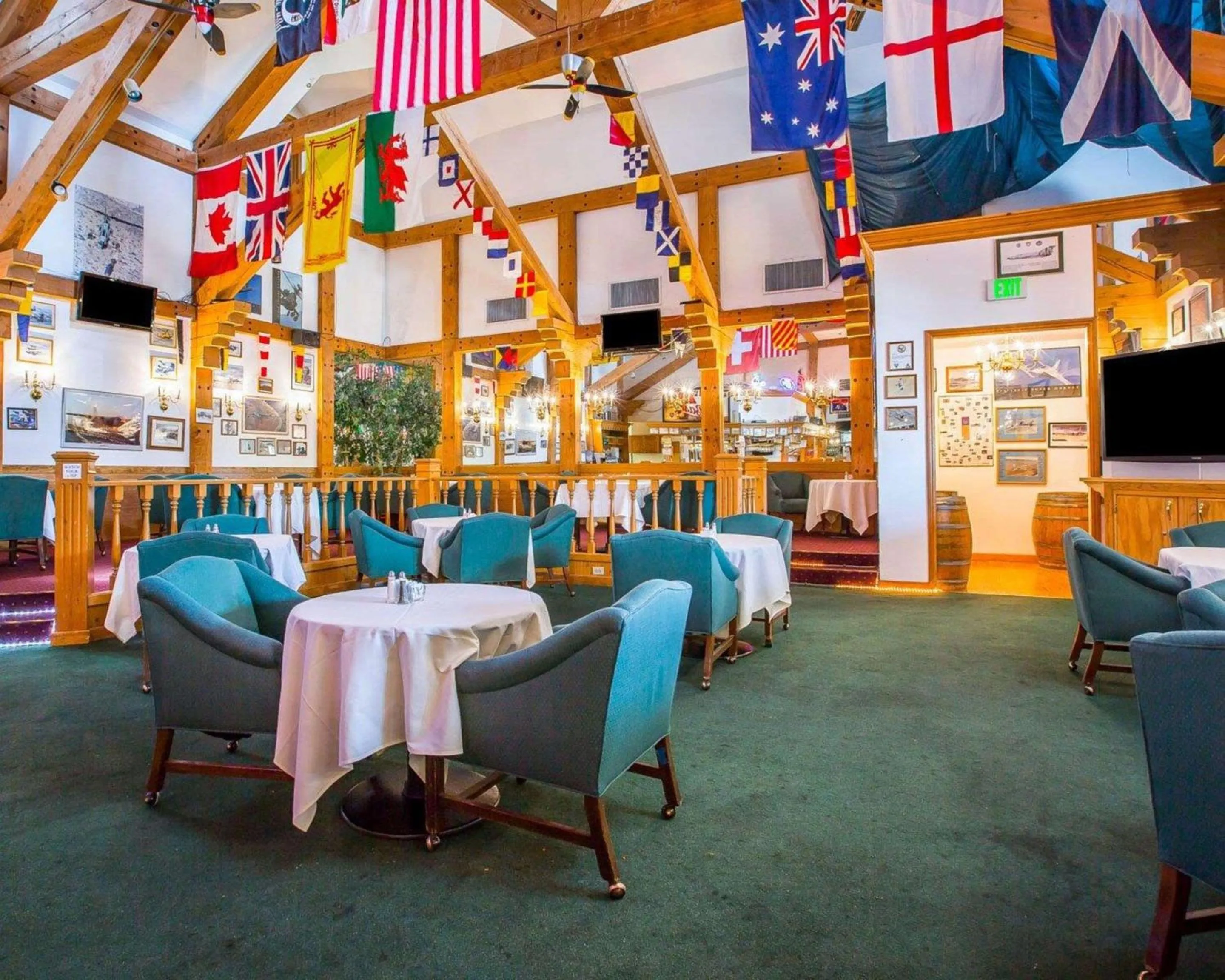 Restaurant/places to eat in Clarion Inn Near China Lake Naval Station